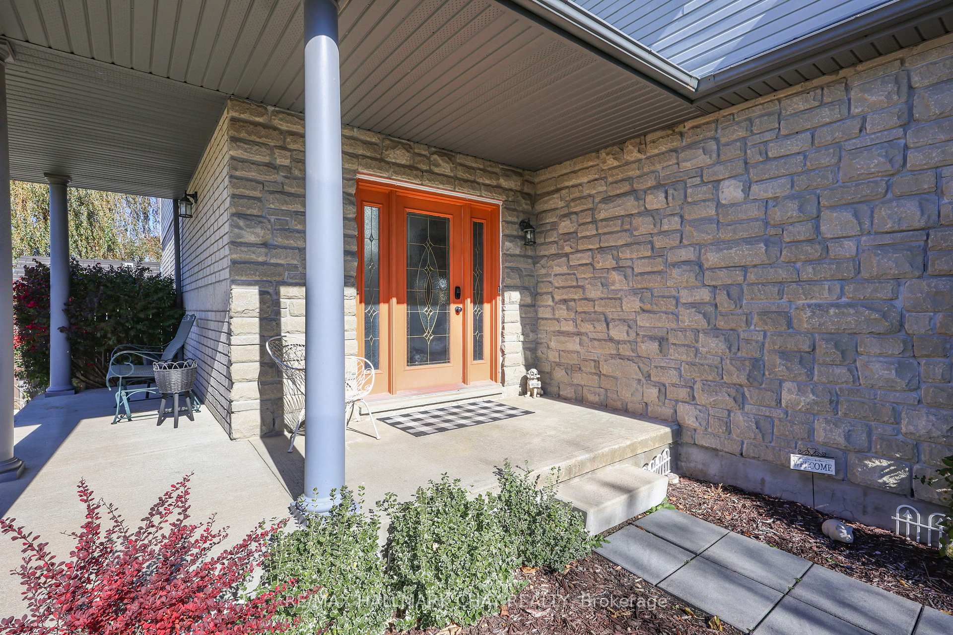Photo 6 of 2 Shephard Avenue, New Tecumseth, Alliston — HOMEH