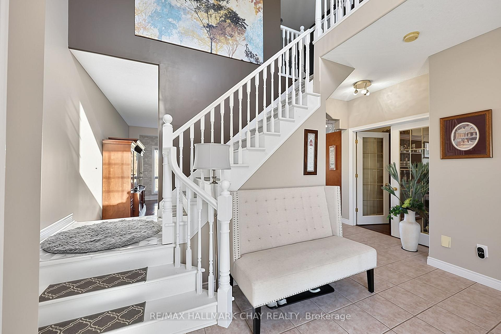 Photo 7 of 2 Shephard Avenue, New Tecumseth, Alliston — HOMEH