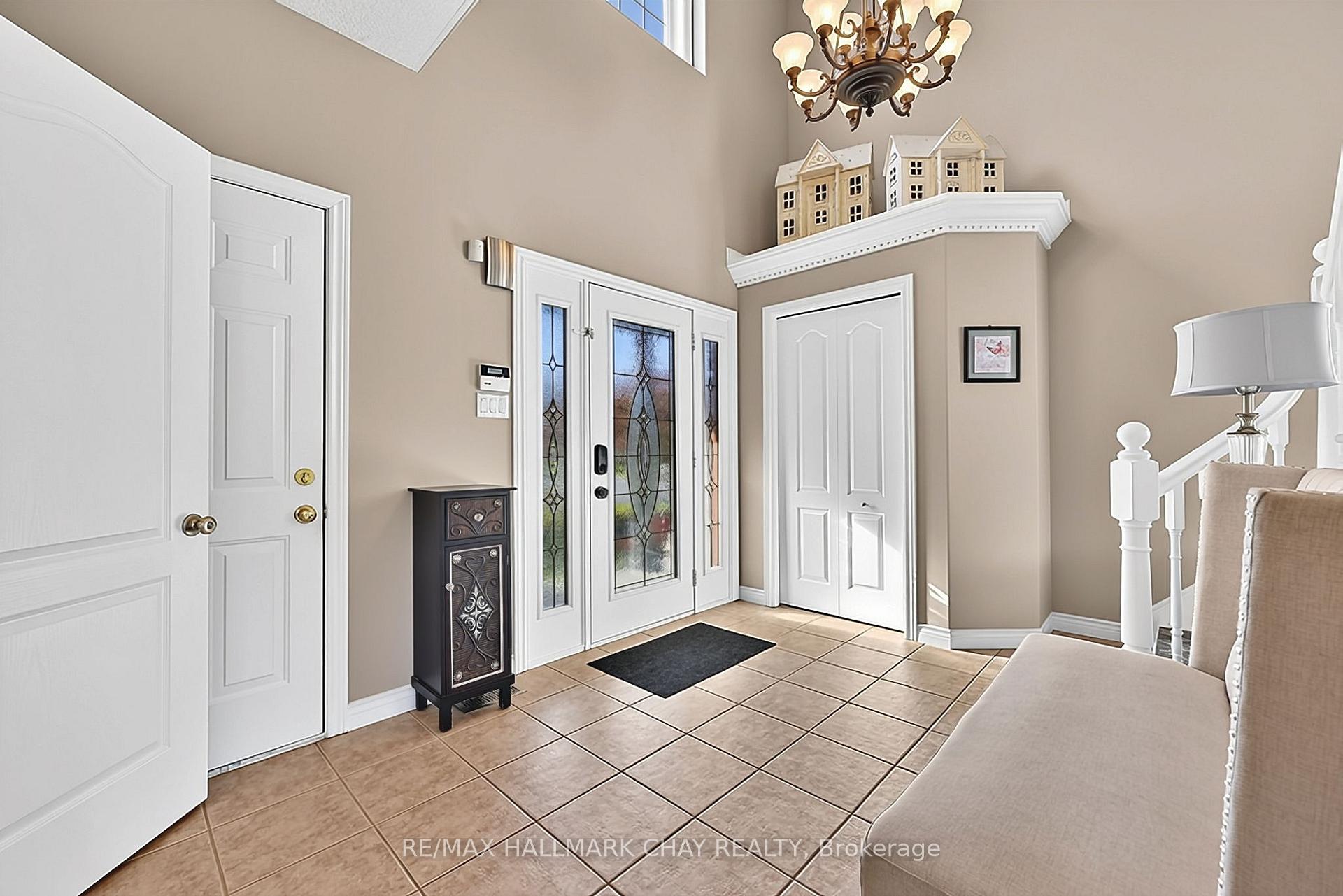 Photo 8 of 2 Shephard Avenue, New Tecumseth, Alliston — HOMEH