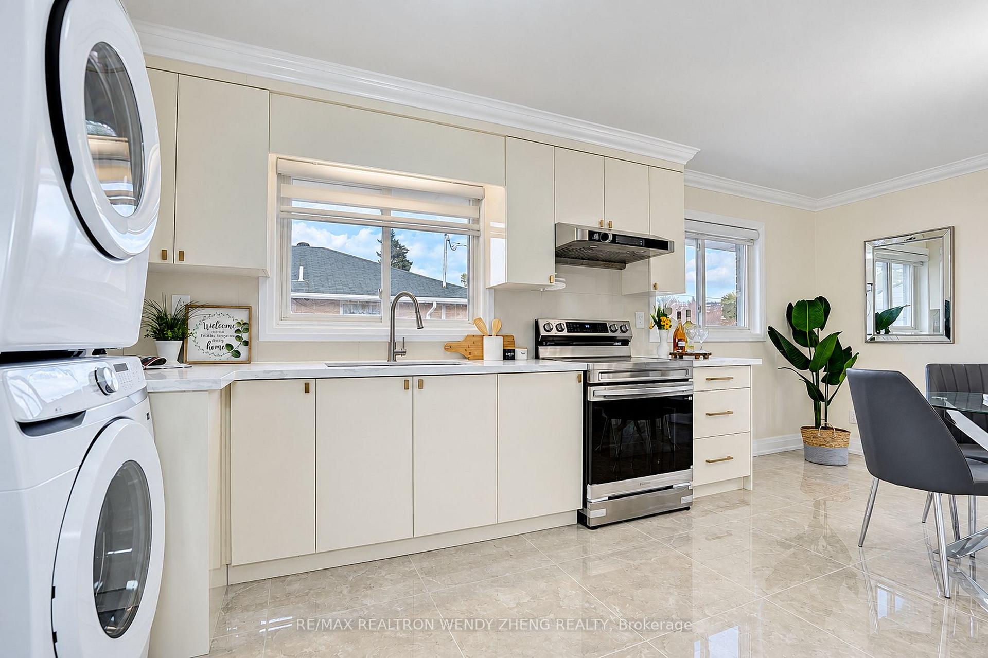 Photo 16 of 4 Amethyst Road, Scarborough, Tam O'Shanter-Sullivan — HOMEH