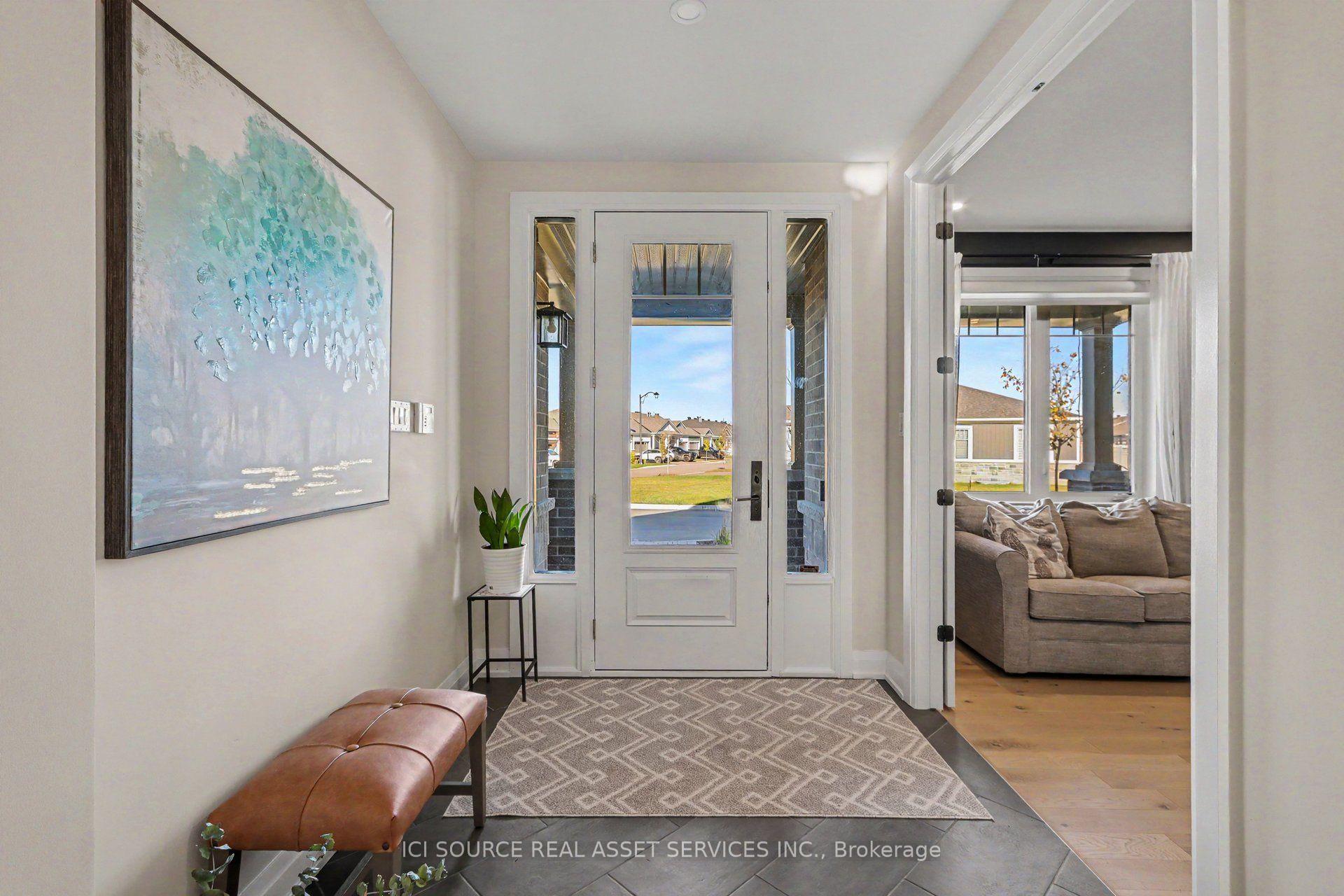 Photo 4 of 835 Companion Crescent, Ottawa, Mahogany Community — HOMEH