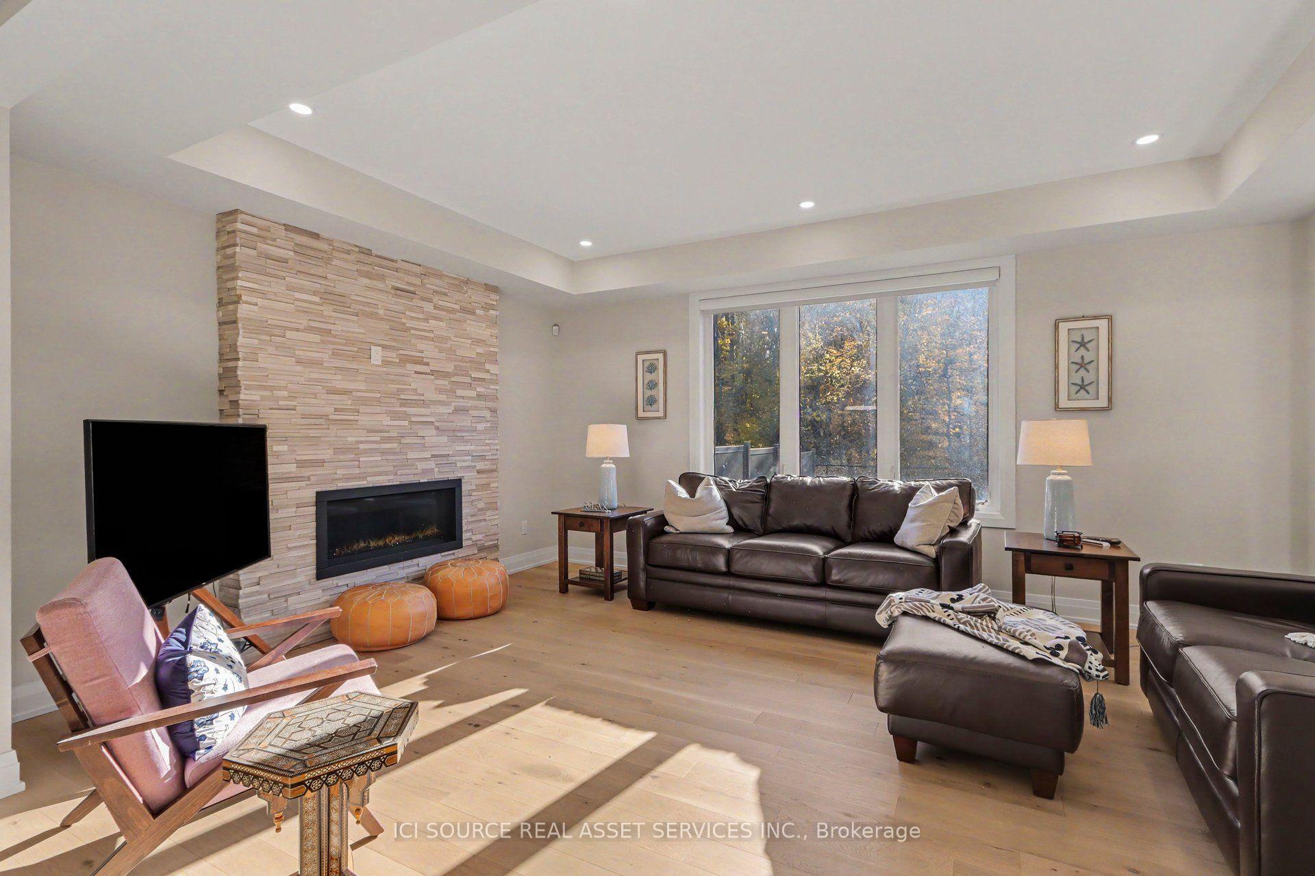 Photo 7 of 835 Companion Crescent, Ottawa, Mahogany Community — HOMEH
