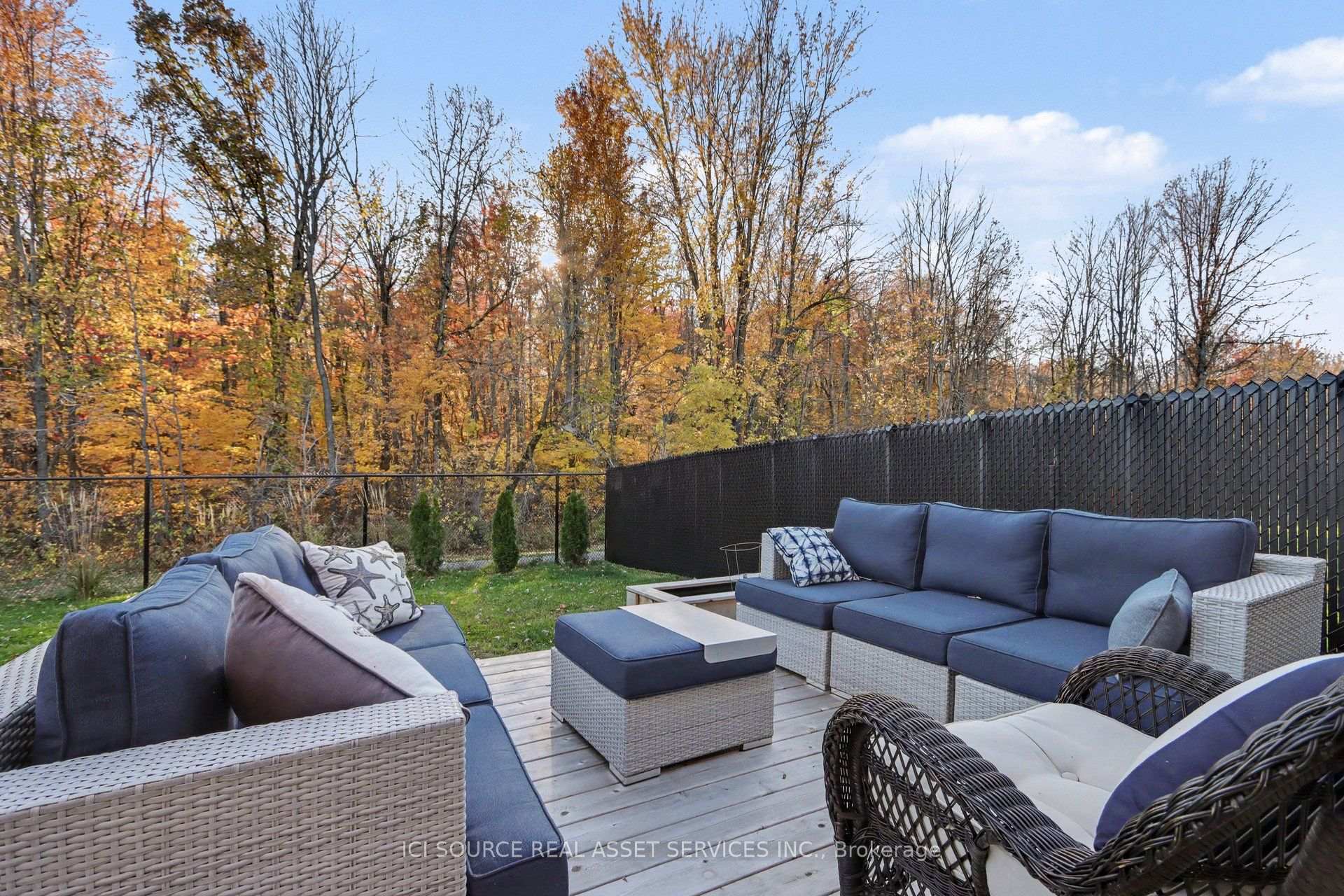 Photo 36 of 835 Companion Crescent, Ottawa, Mahogany Community — HOMEH