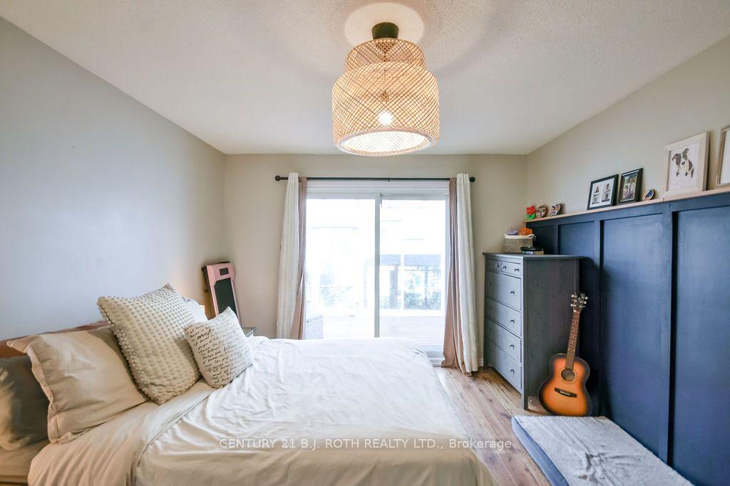 Photo 15 of 38 Charlbrook Avenue, Barrie, Cundles East — HOMEH