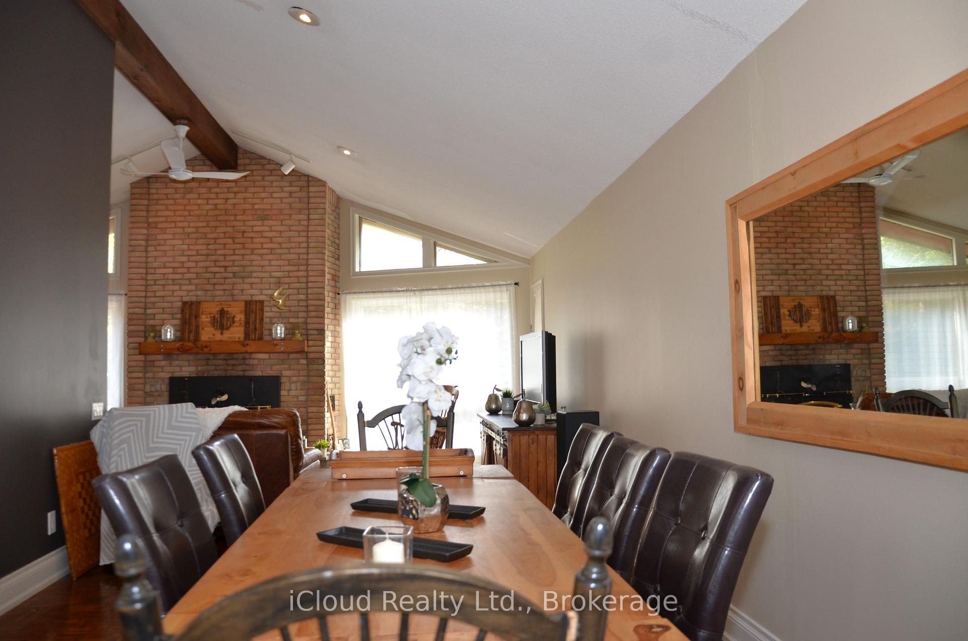 Photo 10 of 24 Montcalm Crescent, Tiny, Rural Tiny — HOMEH