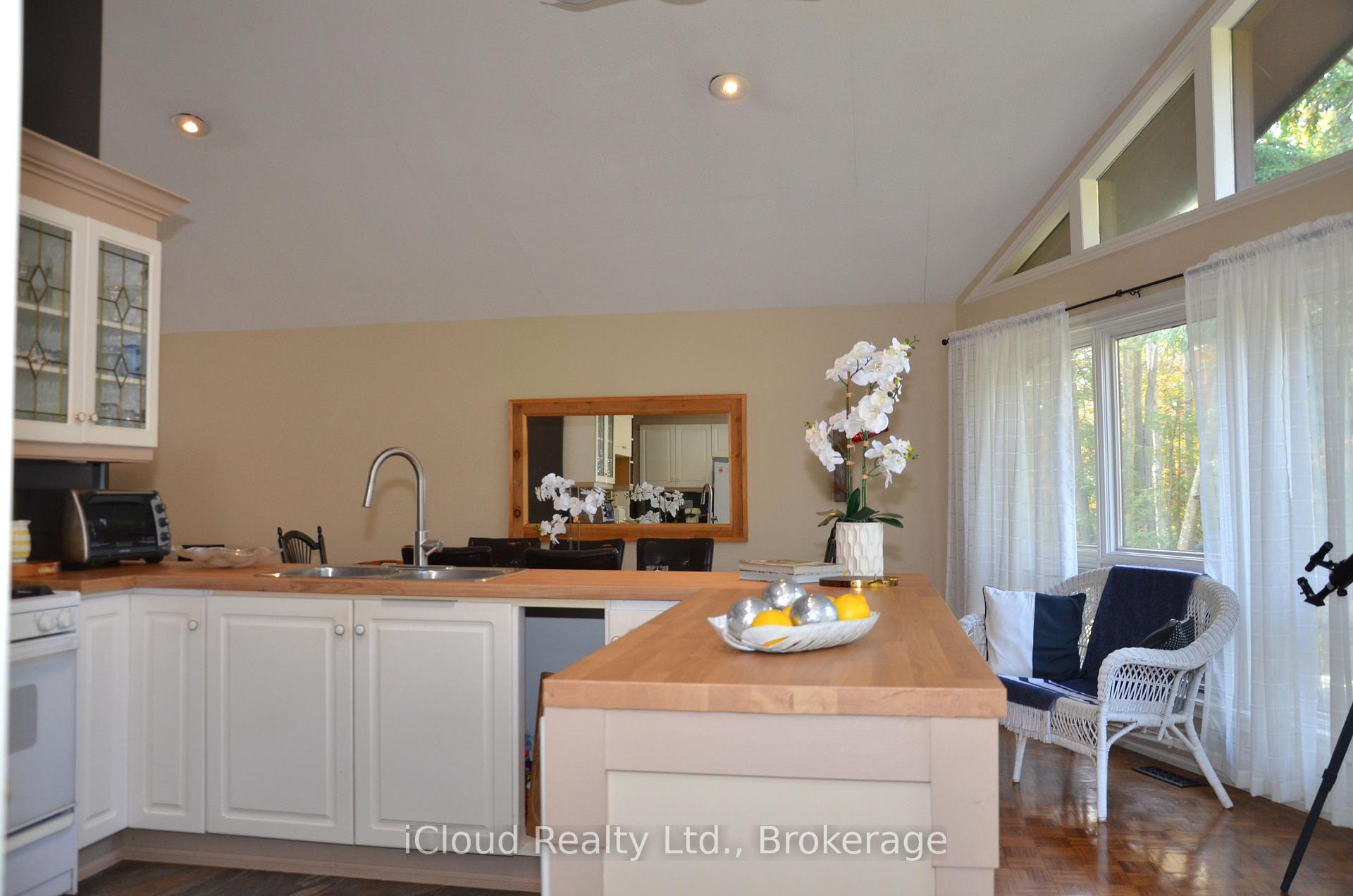Photo 19 of 24 Montcalm Crescent, Tiny, Rural Tiny — HOMEH