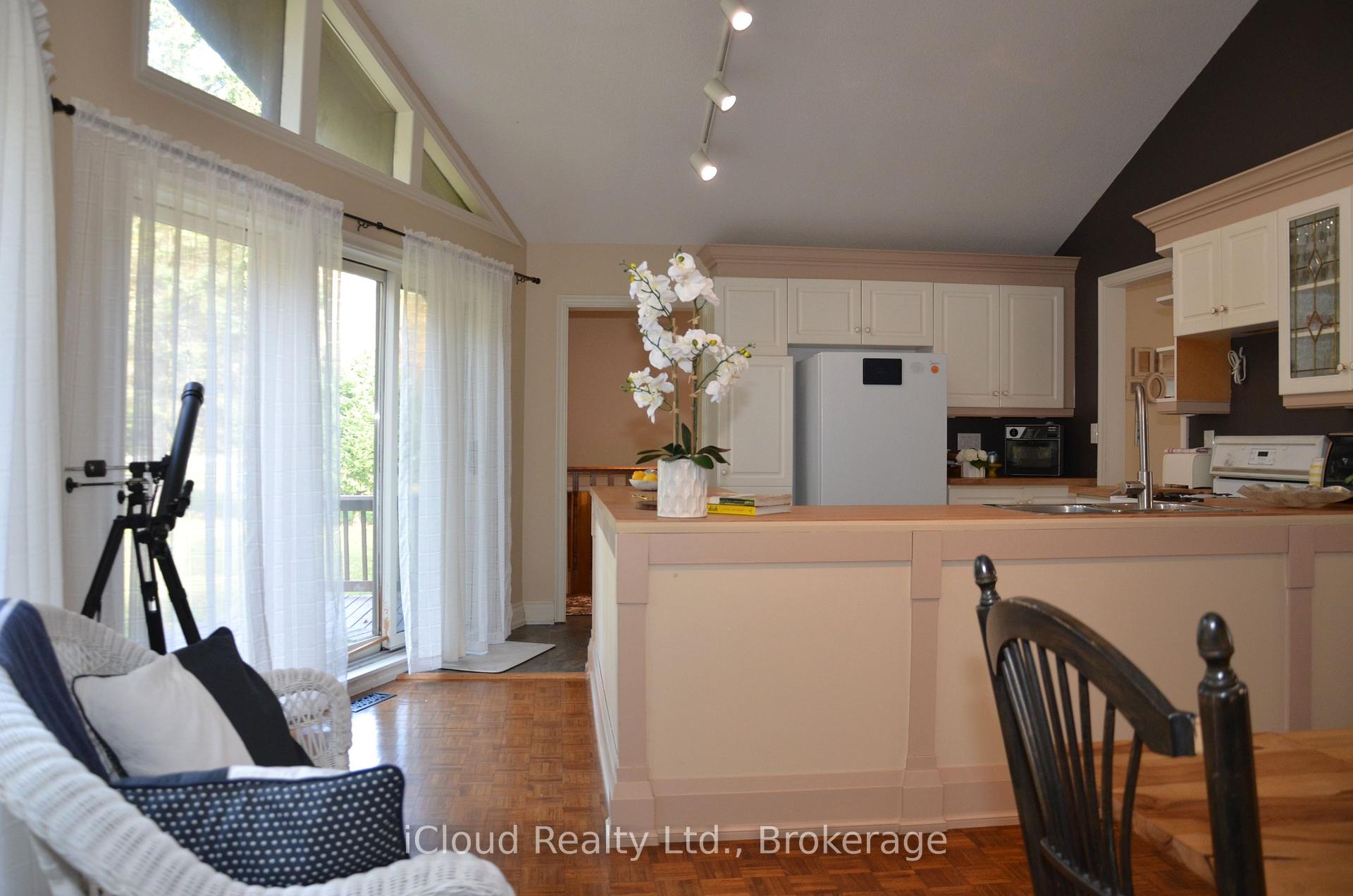 Photo 20 of 24 Montcalm Crescent, Tiny, Rural Tiny — HOMEH