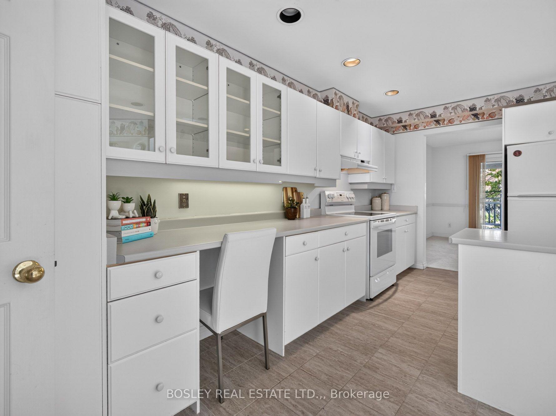 Photo 8 of Unit 18, 3 Lakeside Drive, St. Catharines, Port Weller — HOMEH