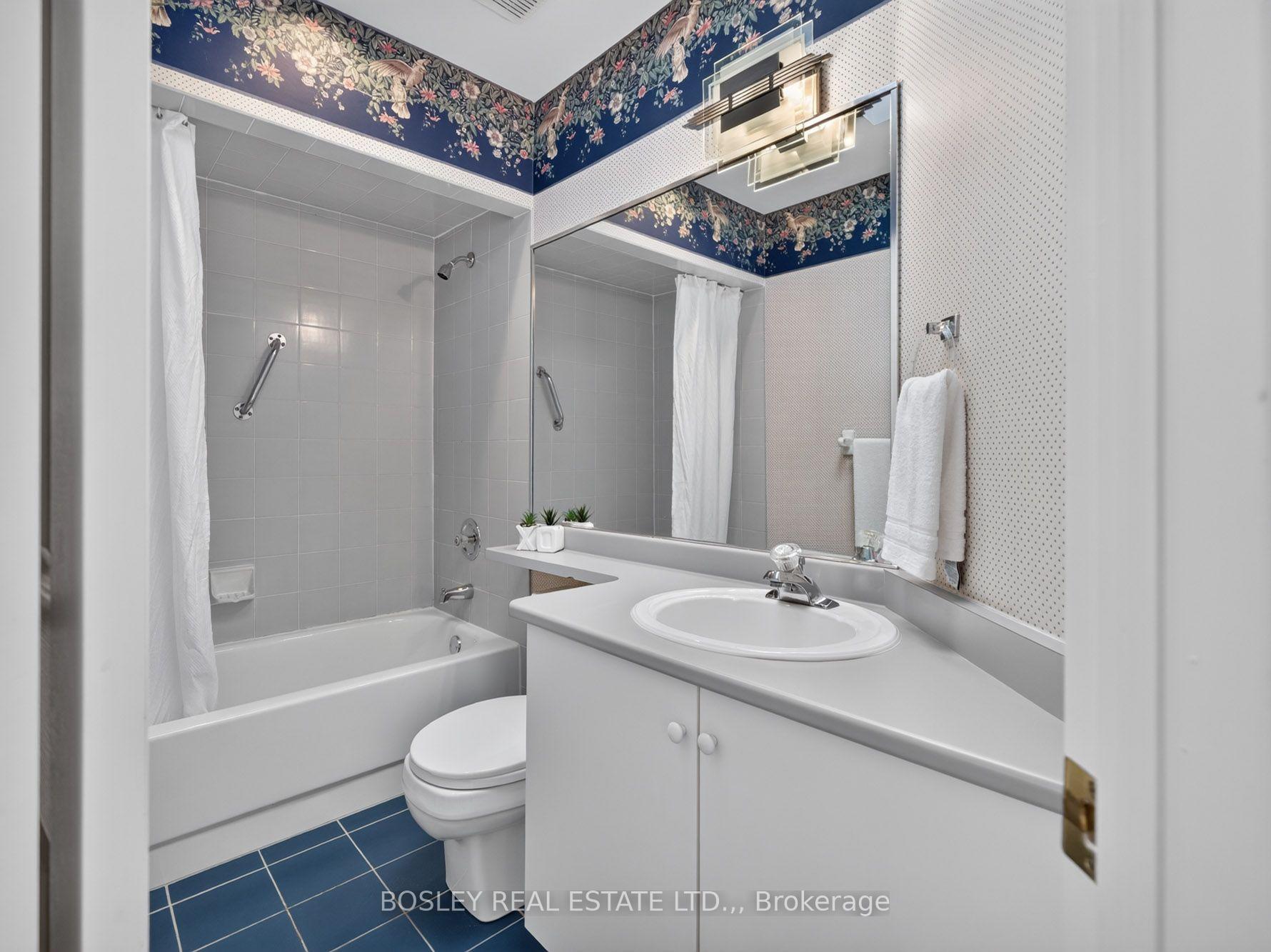 Photo 24 of Unit 18, 3 Lakeside Drive, St. Catharines, Port Weller — HOMEH