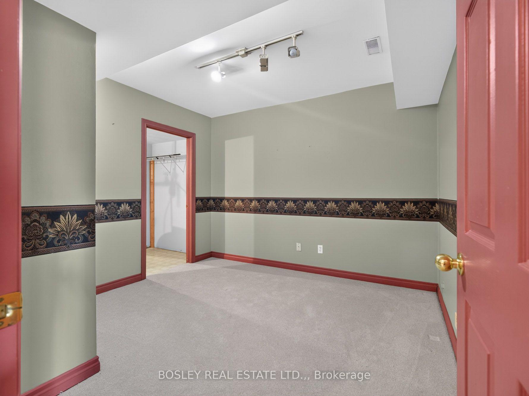 Photo 28 of Unit 18, 3 Lakeside Drive, St. Catharines, Port Weller — HOMEH