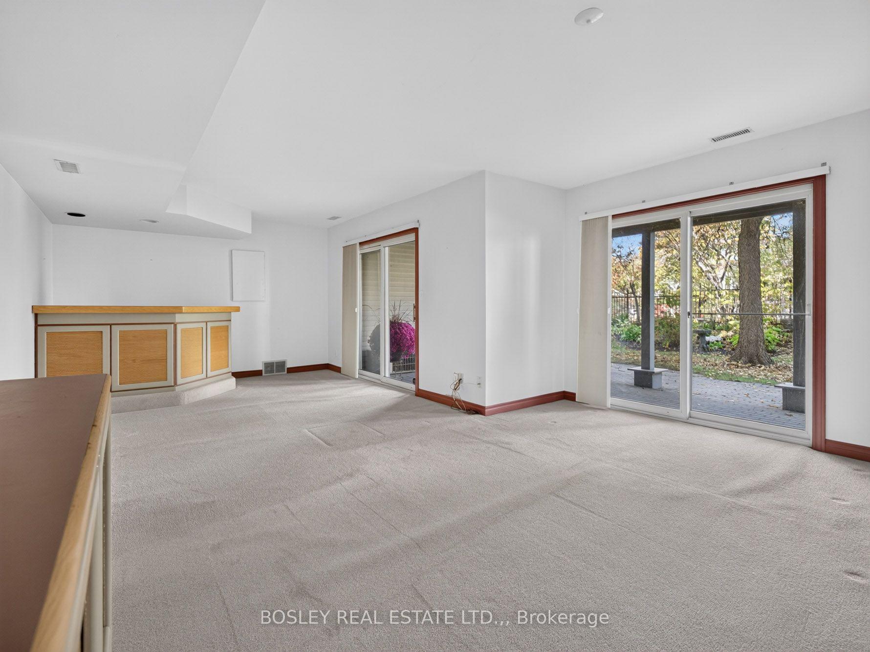 Photo 29 of Unit 18, 3 Lakeside Drive, St. Catharines, Port Weller — HOMEH