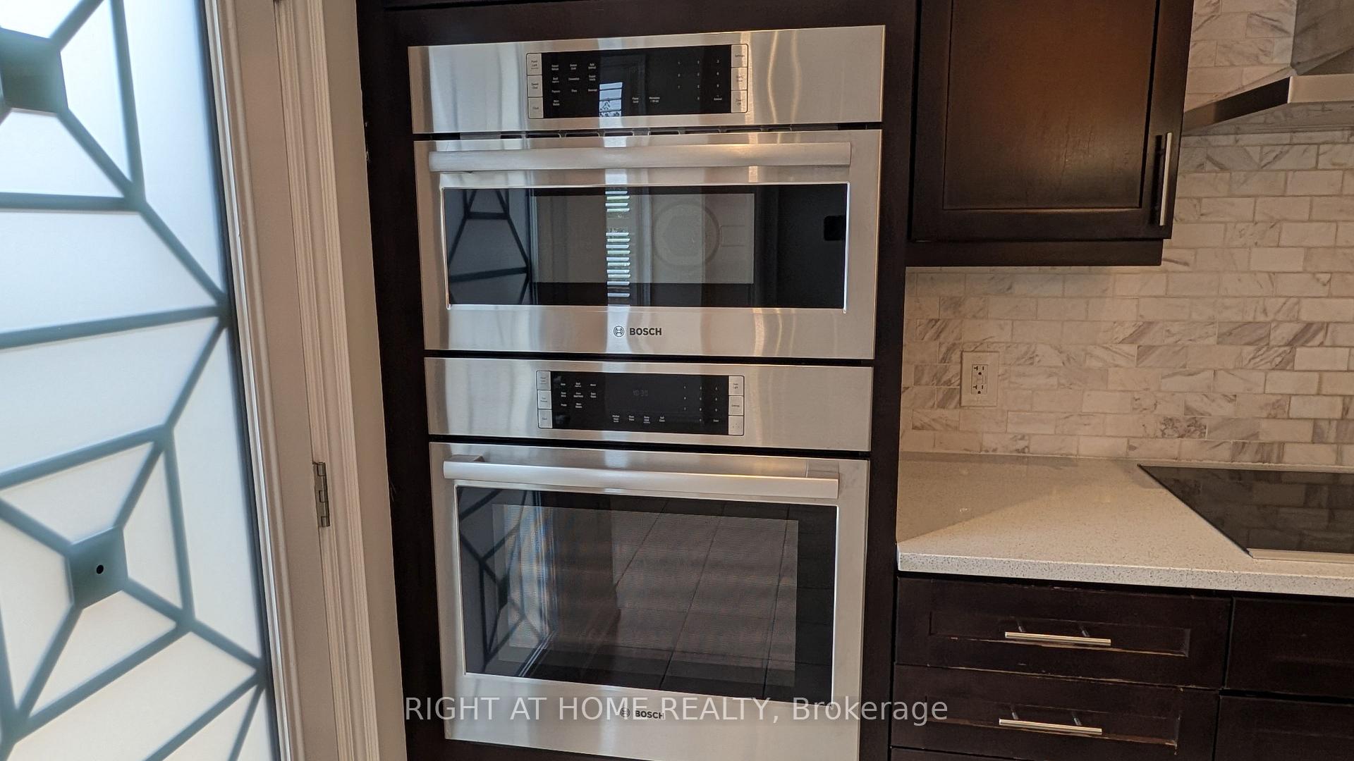 Photo 4 of 29 Mondial Crescent, East Gwillimbury, Queensville — HOMEH