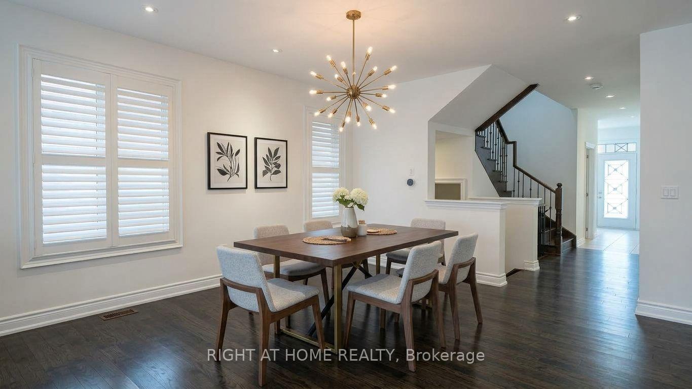 Photo 6 of 29 Mondial Crescent, East Gwillimbury, Queensville — HOMEH