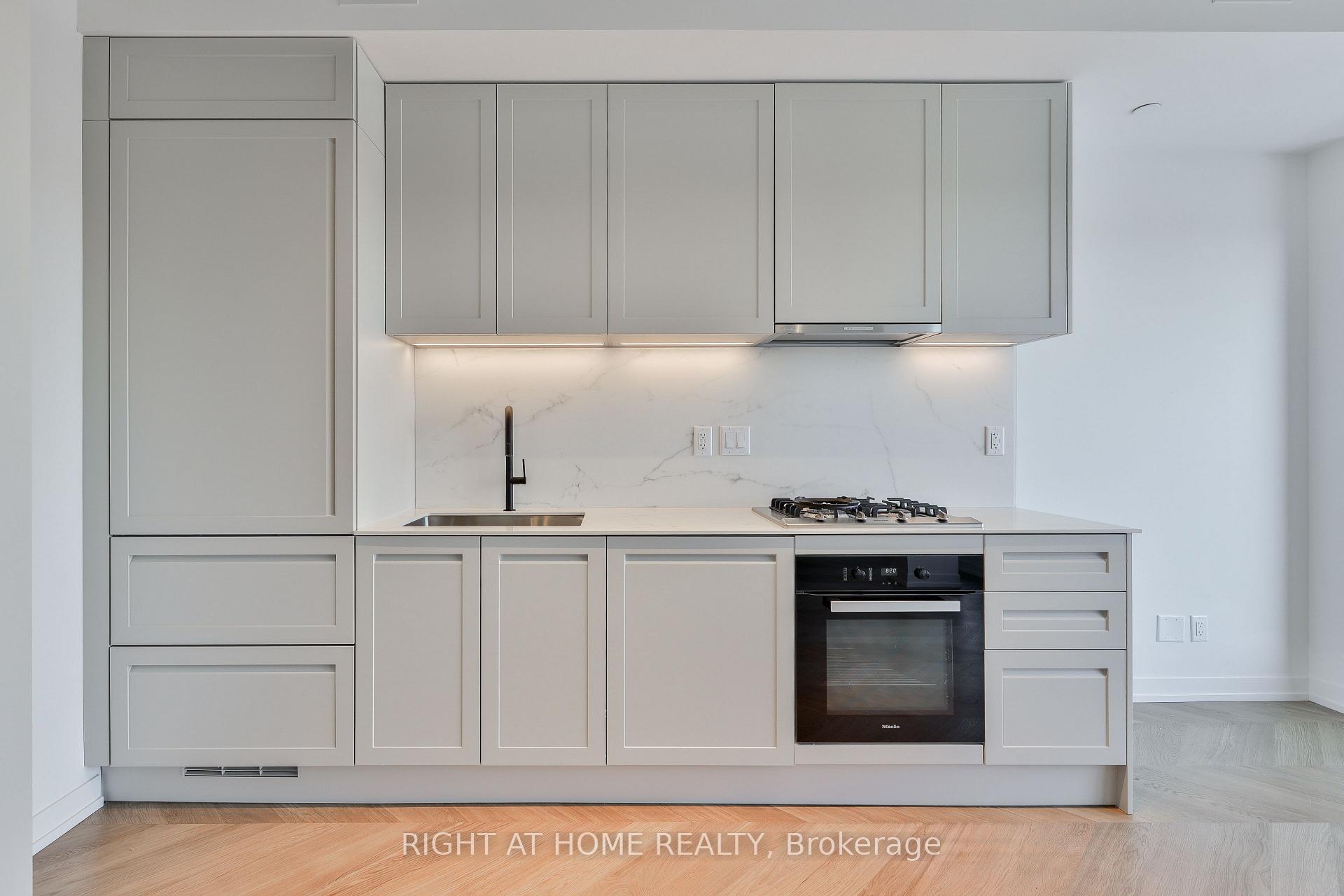 Photo 4 of Unit 602, 761 Queen Street E, Toronto, South Riverdale — HOMEH