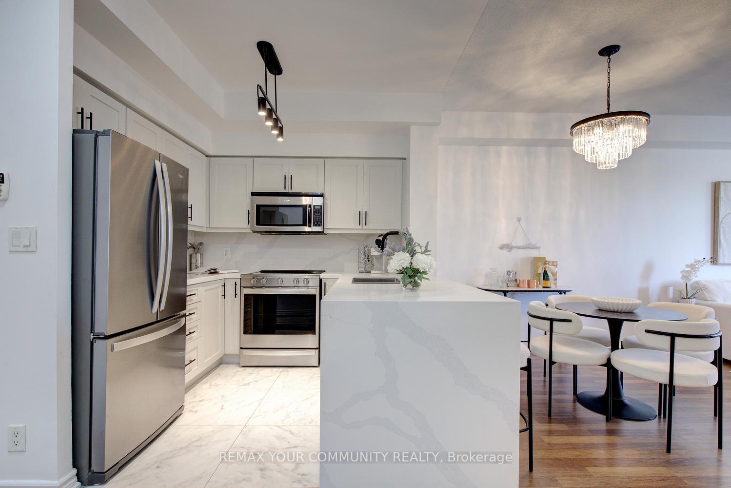 Photo 11 of Unit 1502, 9225 Jane Street, Vaughan, Maple — HOMEH