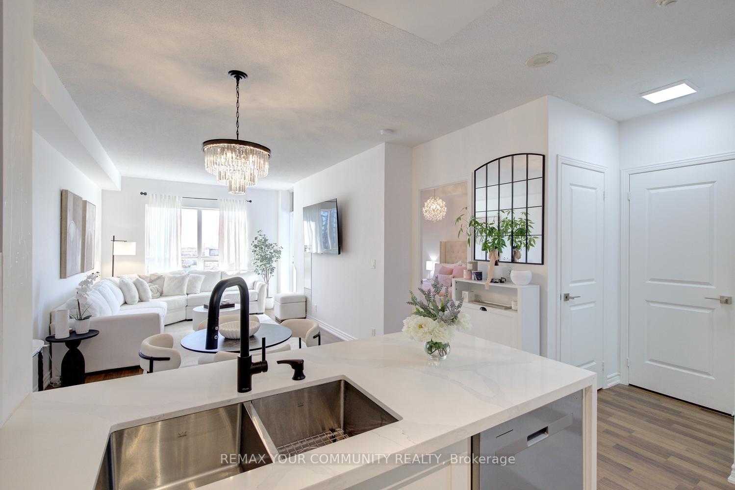 Photo 18 of Unit 1502, 9225 Jane Street, Vaughan, Maple — HOMEH