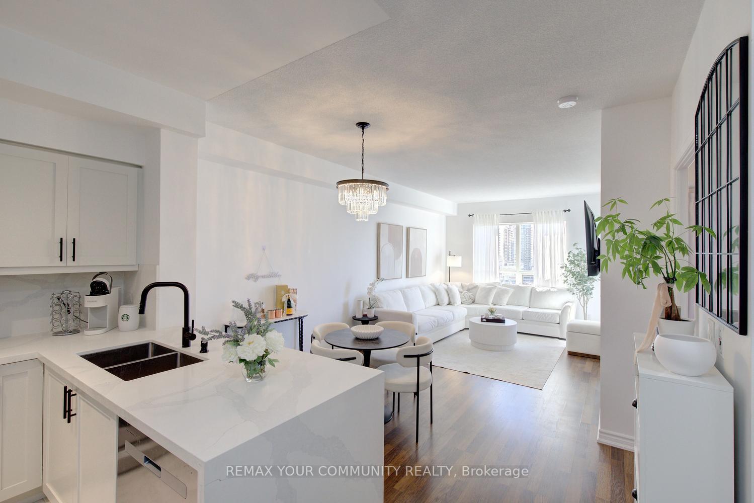 Photo 24 of Unit 1502, 9225 Jane Street, Vaughan, Maple — HOMEH