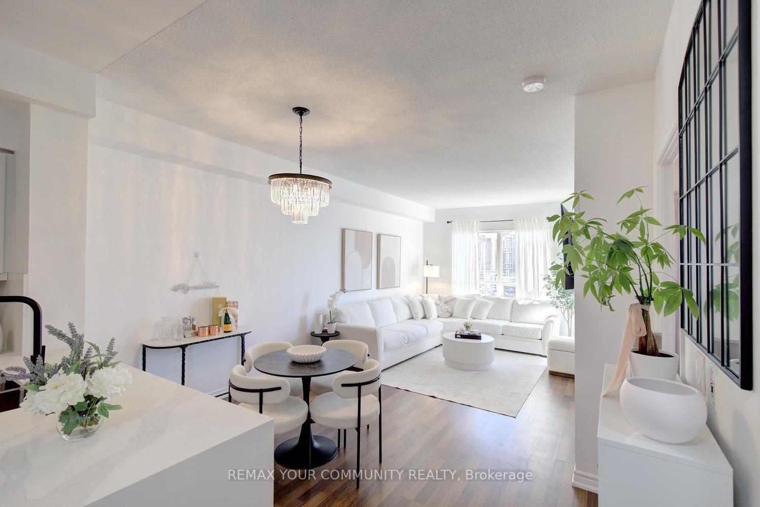 Photo 26 of Unit 1502, 9225 Jane Street, Vaughan, Maple — HOMEH