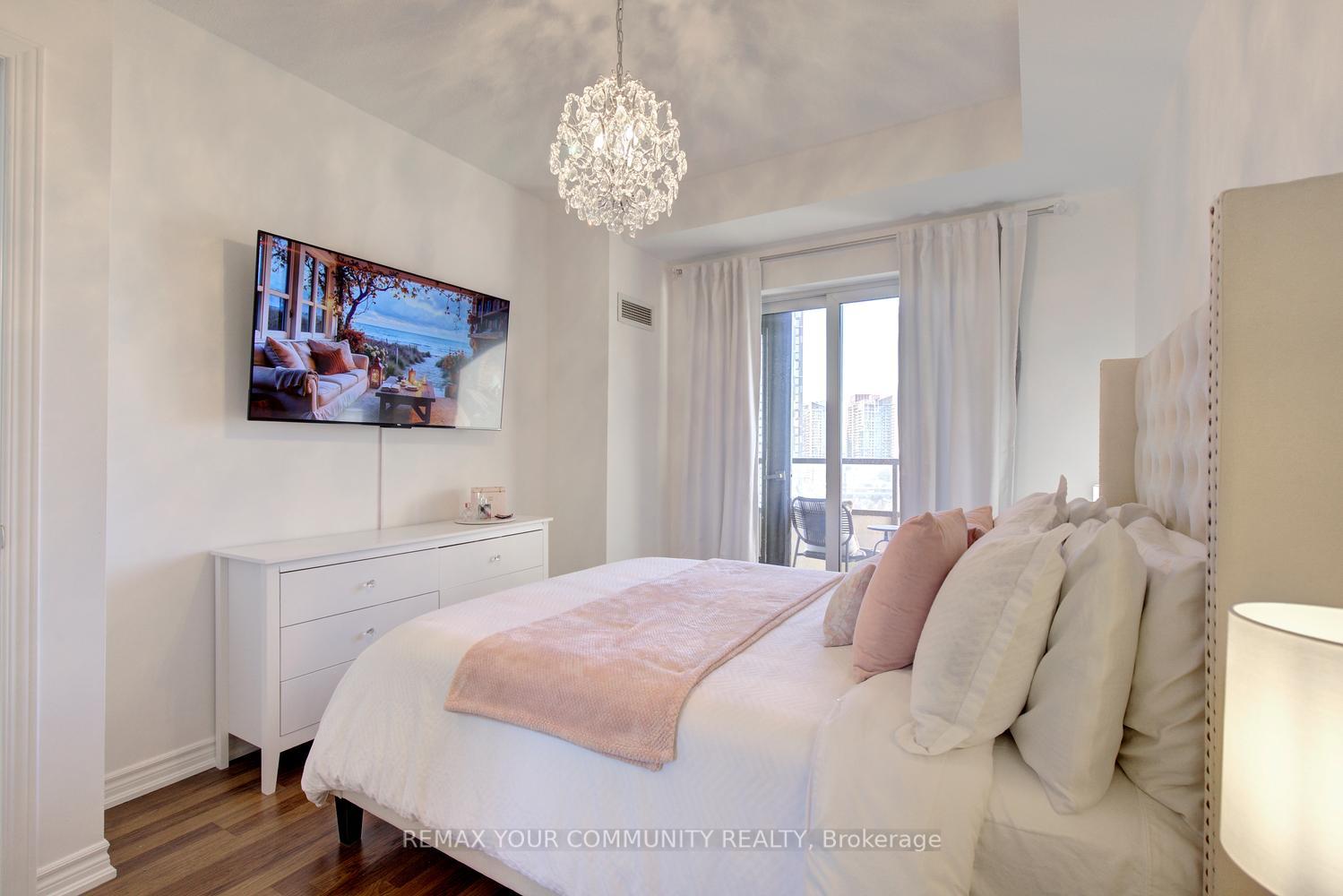 Photo 42 of Unit 1502, 9225 Jane Street, Vaughan, Maple — HOMEH
