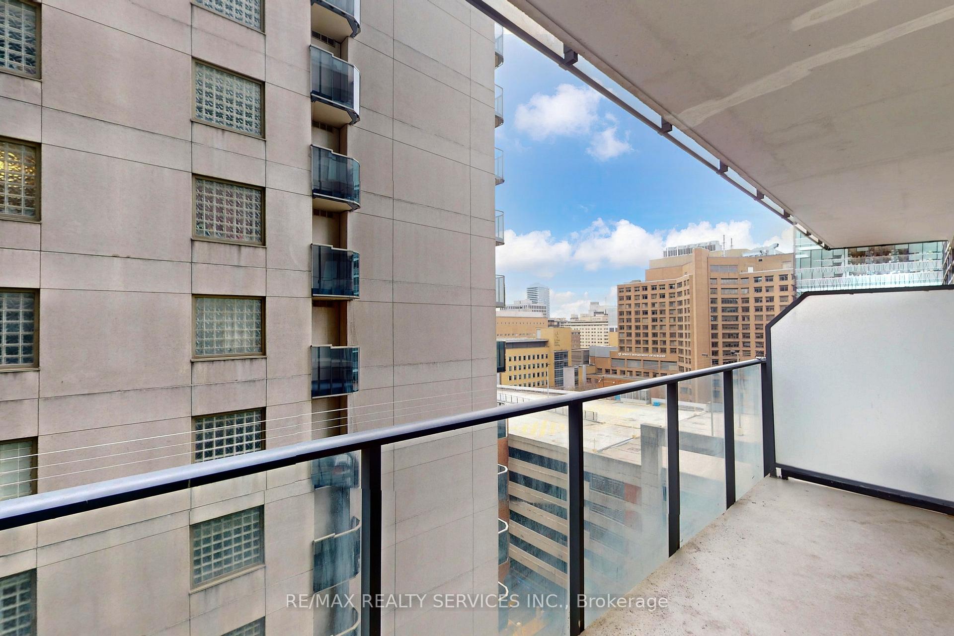 Photo 28 of Unit 1009, 770 Bay Street, Toronto, Bay Street Corridor — HOMEH