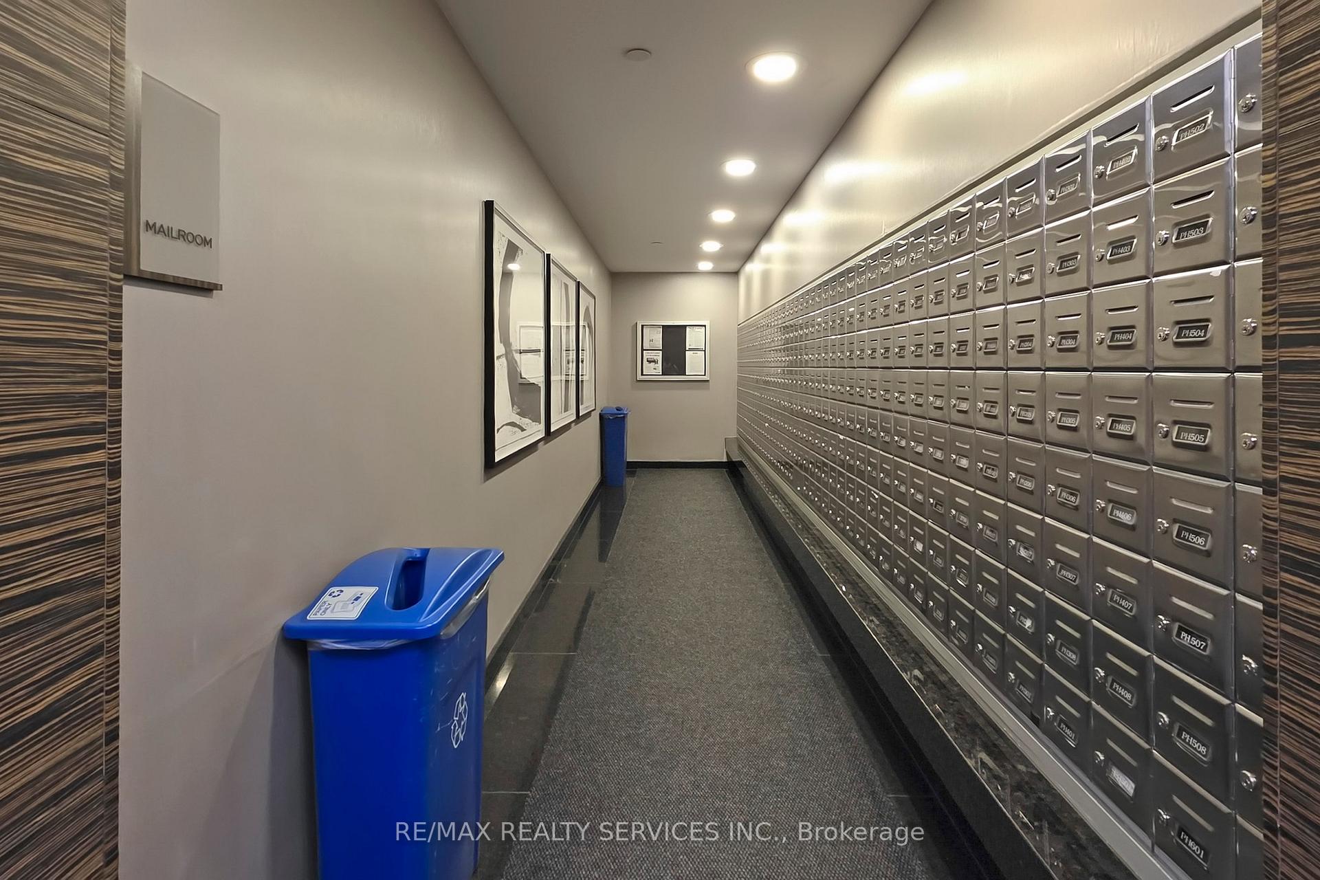 Photo 32 of Unit 1009, 770 Bay Street, Toronto, Bay Street Corridor — HOMEH
