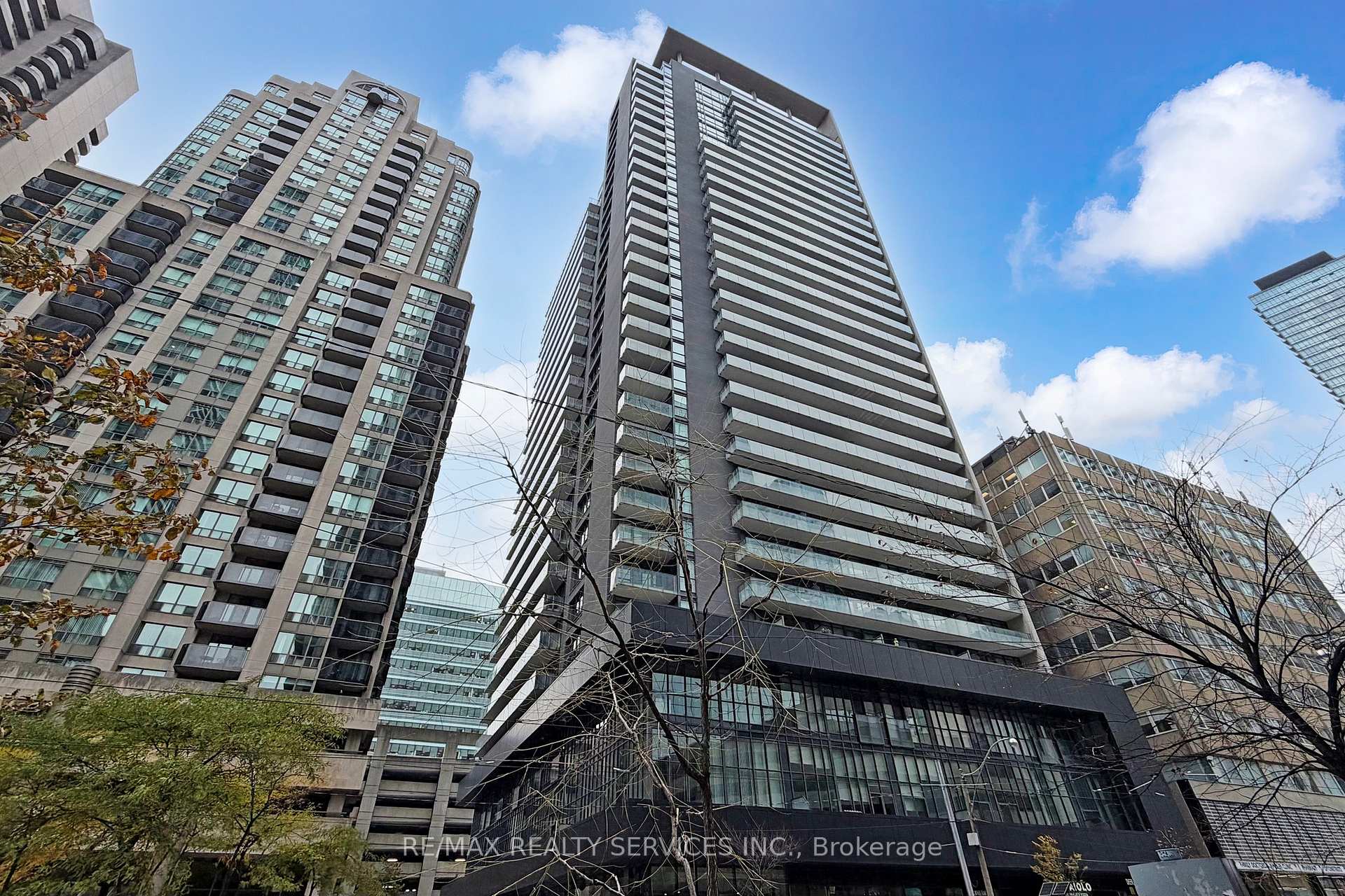 Photo 42 of Unit 1009, 770 Bay Street, Toronto, Bay Street Corridor — HOMEH