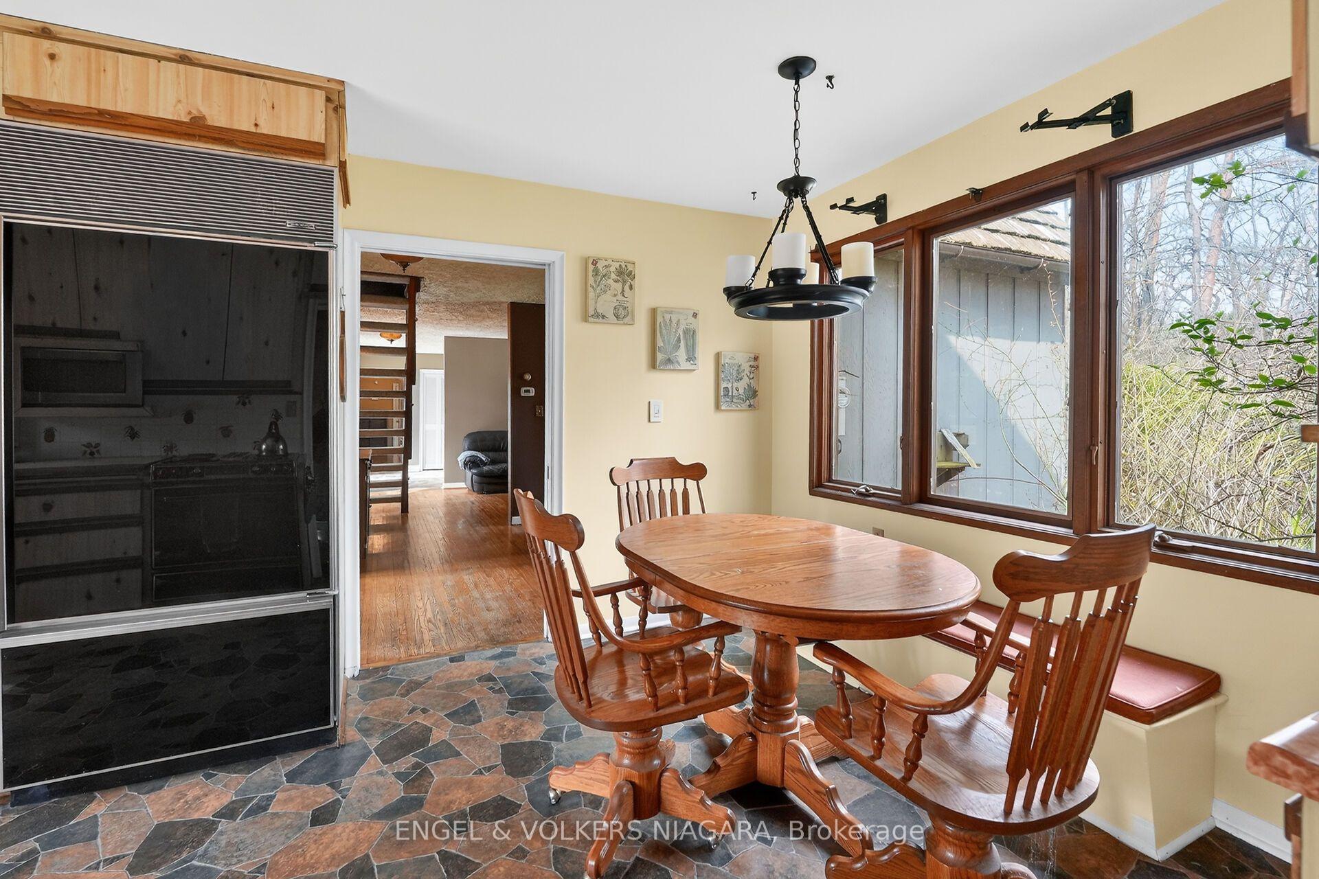Photo 13 of 41 Park Road S, Grimsby, Grimsby East — HOMEH