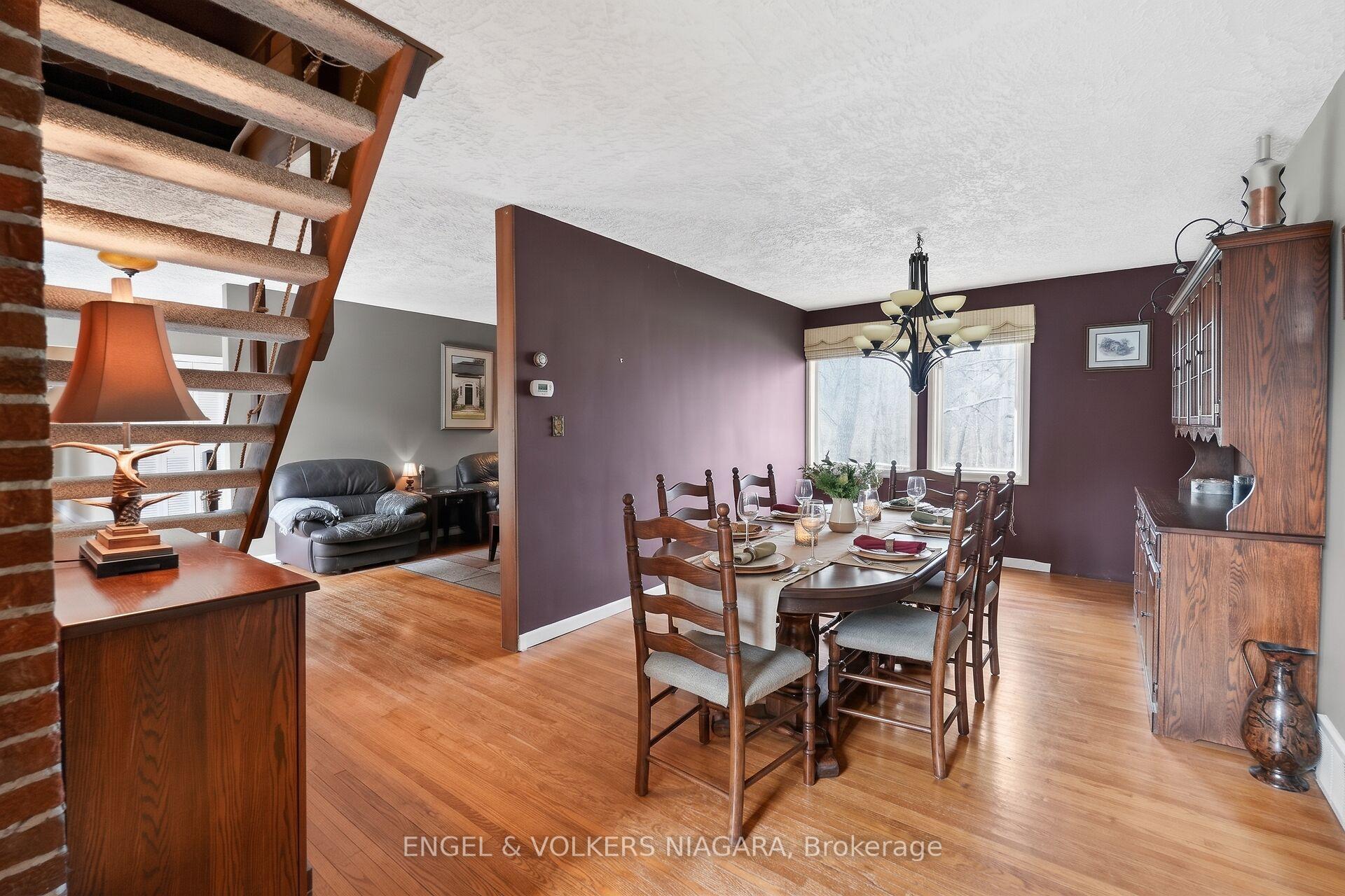 Photo 25 of 41 Park Road S, Grimsby, Grimsby East — HOMEH