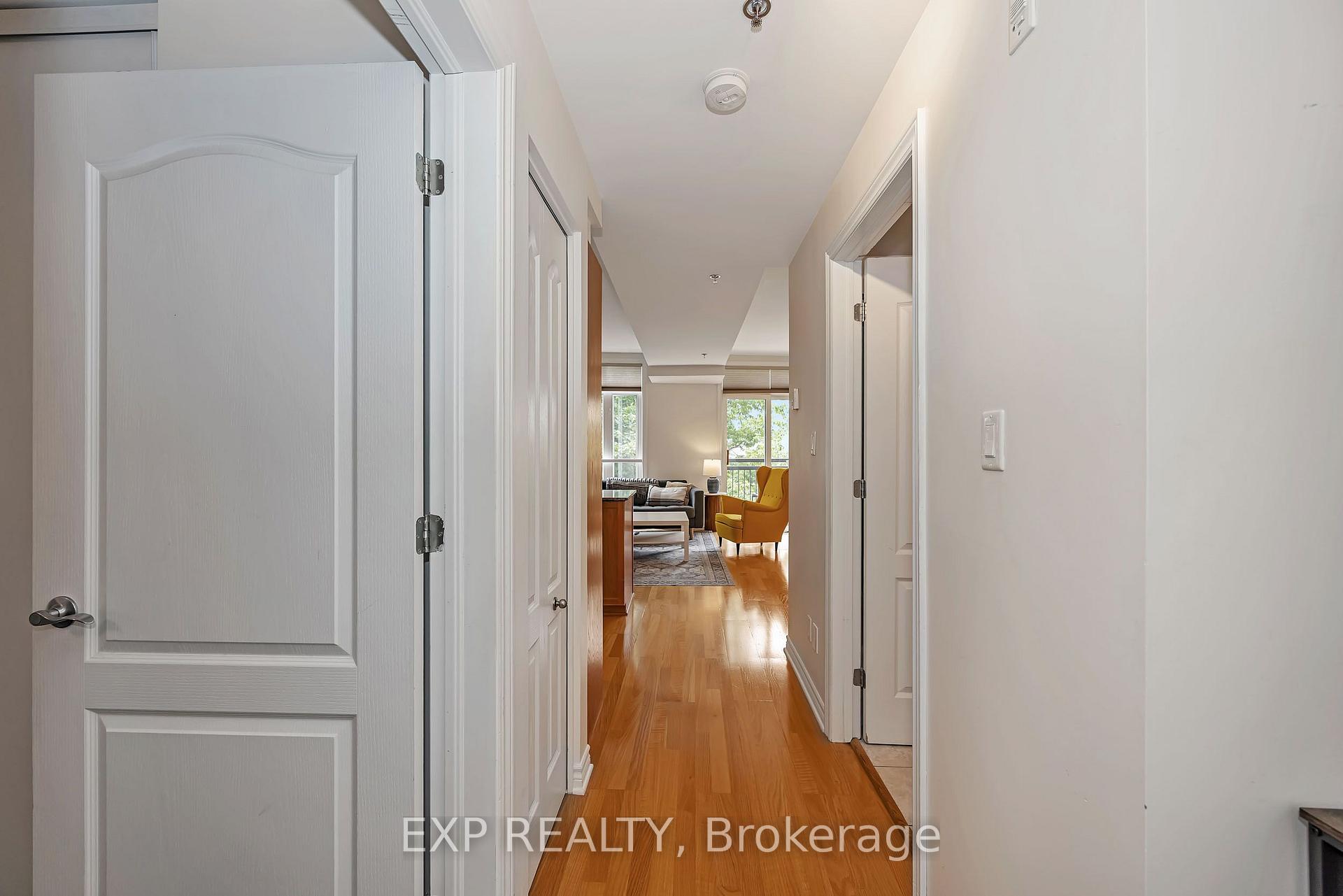 Photo 11 of Unit 305, 6 Grove Avenue, Ottawa, Old Ottawa South — HOMEH