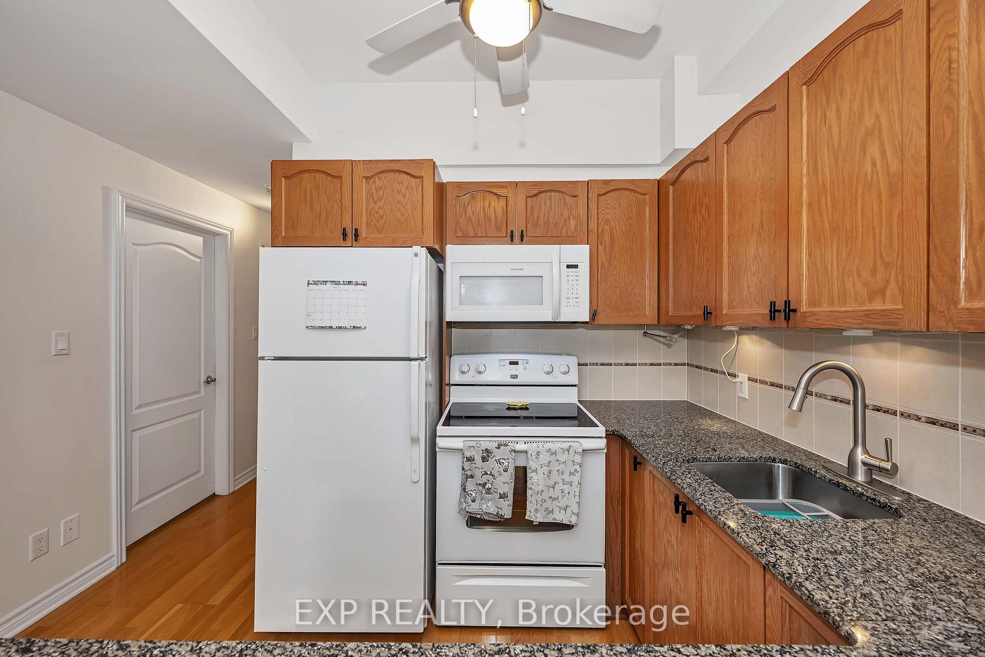 Photo 15 of Unit 305, 6 Grove Avenue, Ottawa, Old Ottawa South — HOMEH