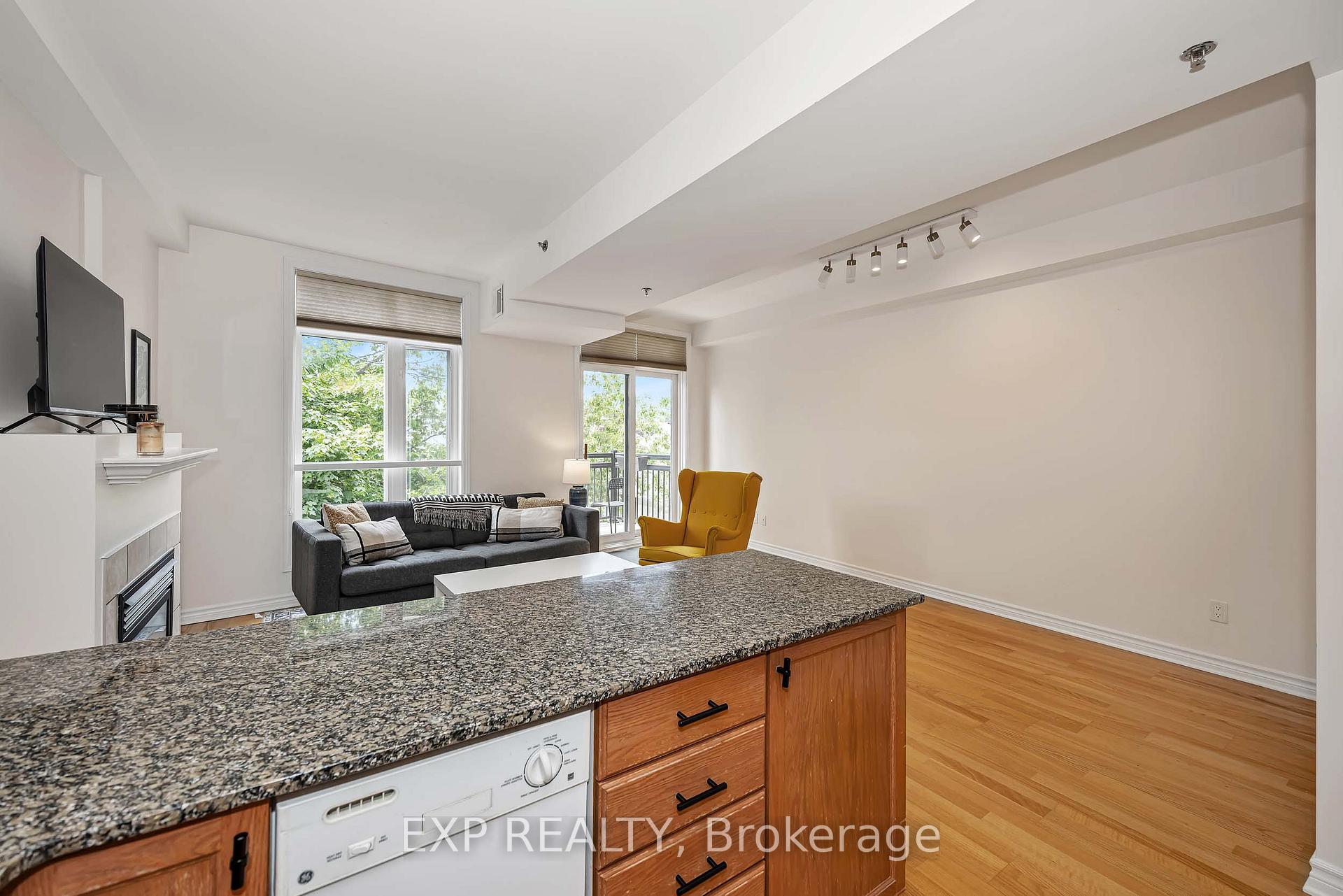 Photo 17 of Unit 305, 6 Grove Avenue, Ottawa, Old Ottawa South — HOMEH