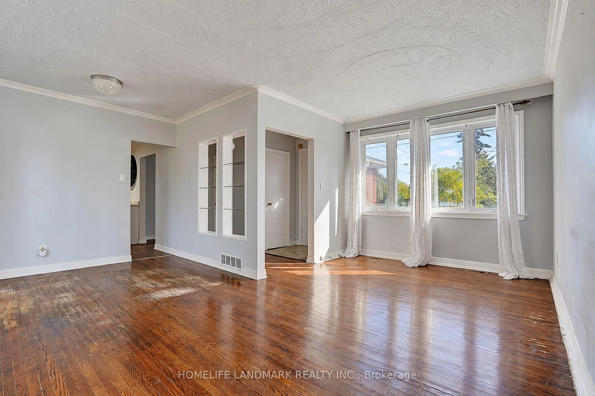 Photo 9 of 84 Melchior Drive, Scarborough, West Hill — HOMEH