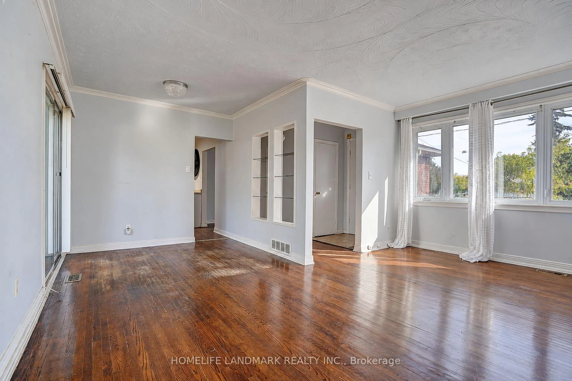 Photo 12 of 84 Melchior Drive, Scarborough, West Hill — HOMEH