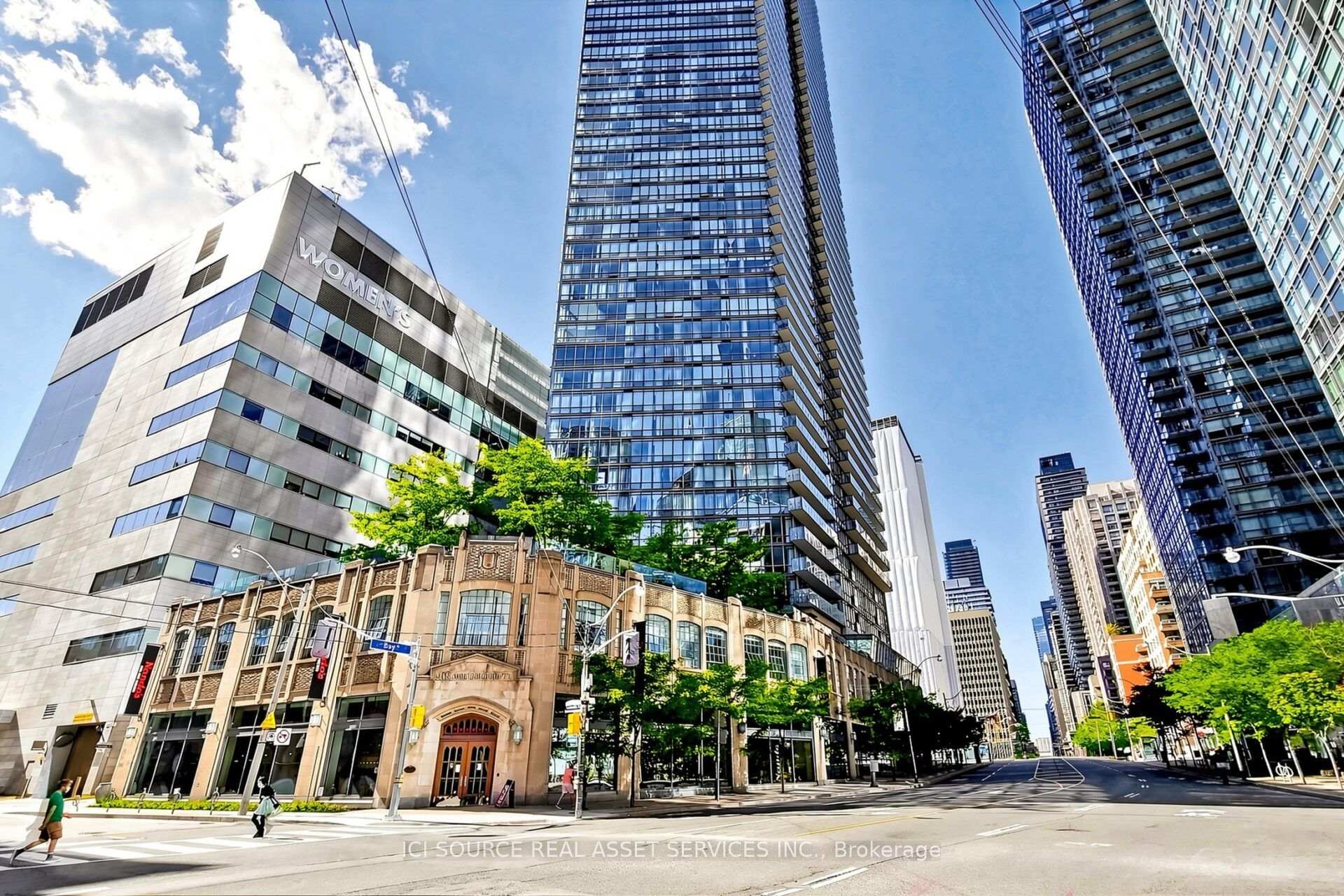 Photo 1 of Unit 2608, 832 Bay Street, Toronto, Bay Street Corridor — HOMEH