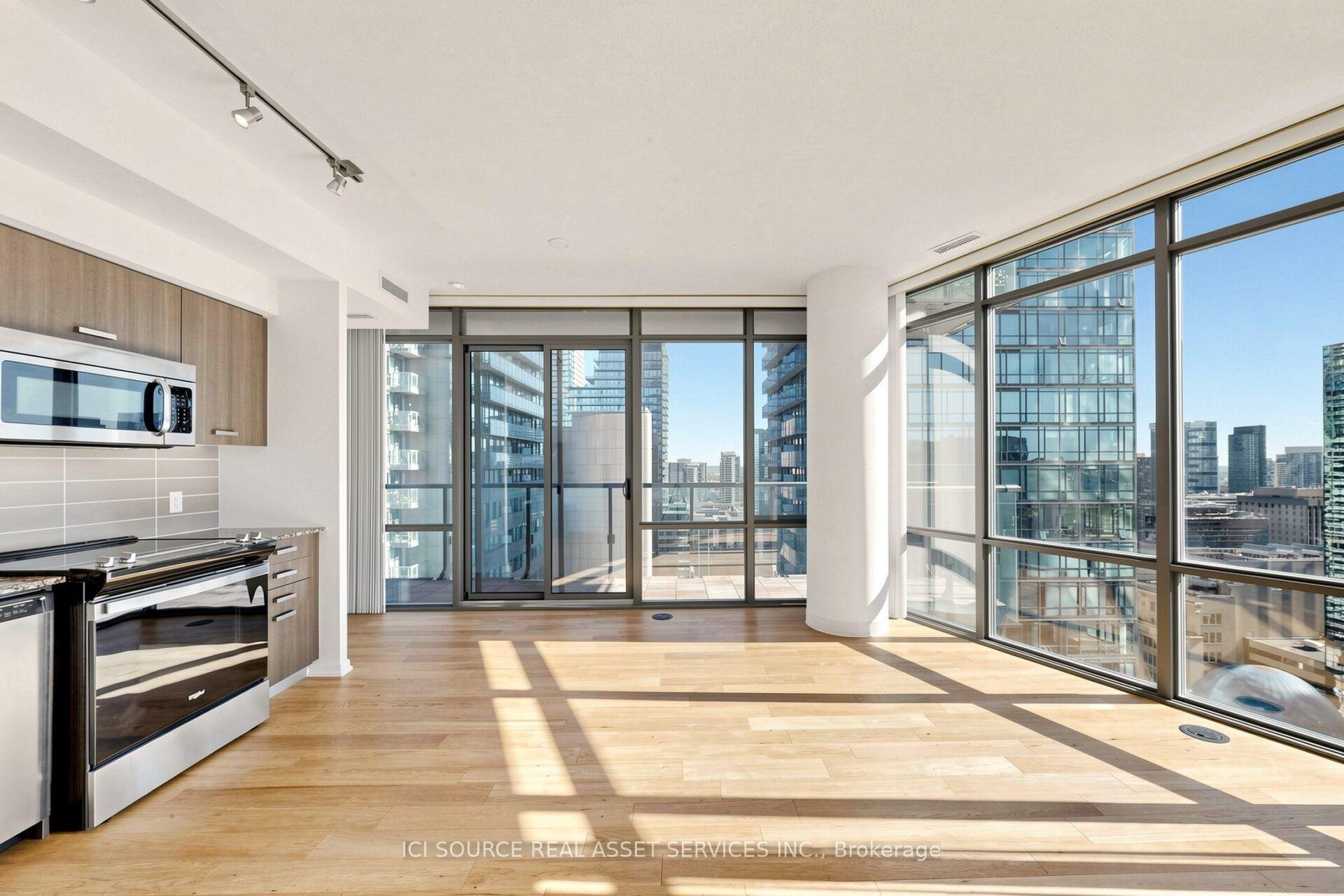 Photo 3 of Unit 2608, 832 Bay Street, Toronto, Bay Street Corridor — HOMEH