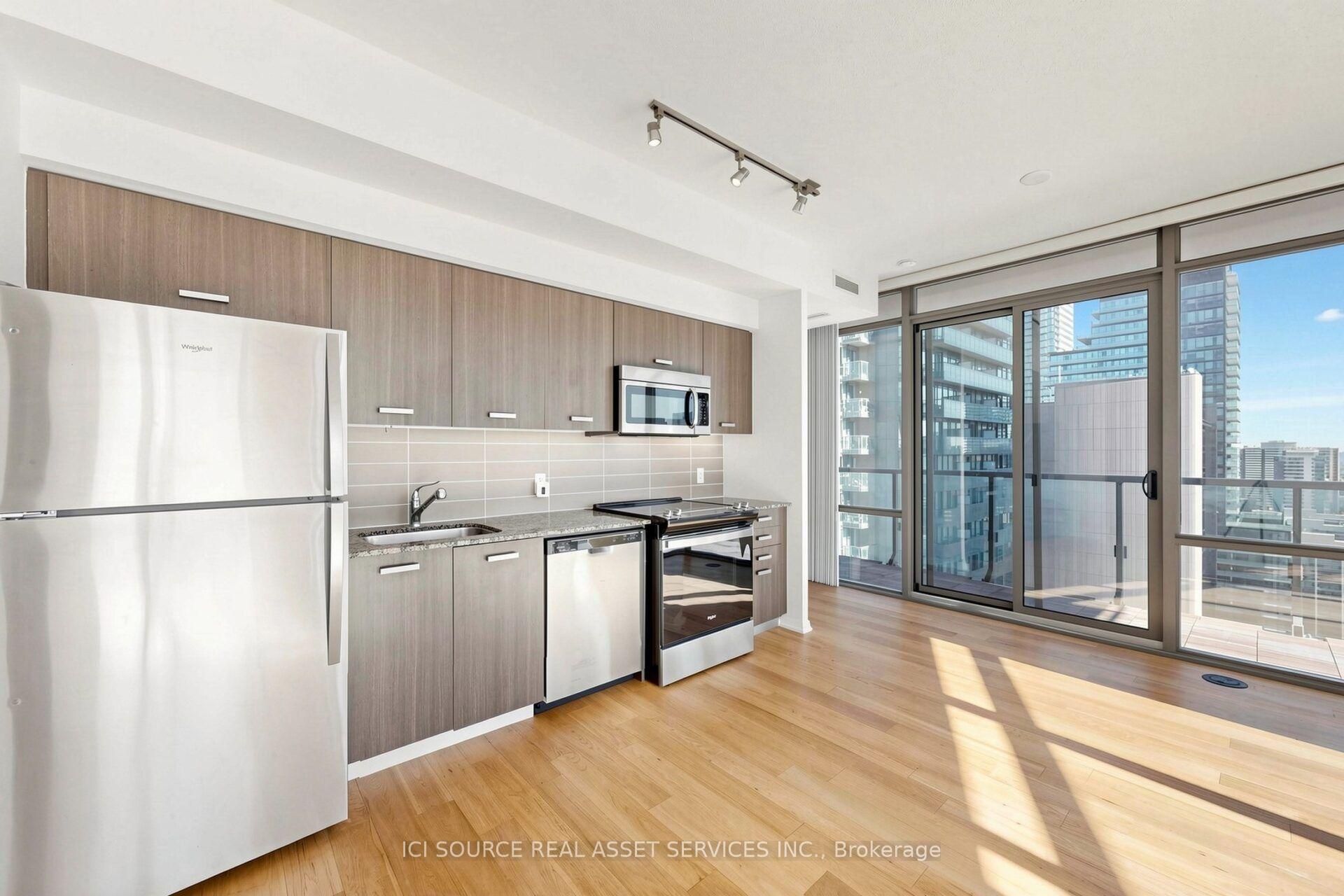 Photo 9 of Unit 2608, 832 Bay Street, Toronto, Bay Street Corridor — HOMEH