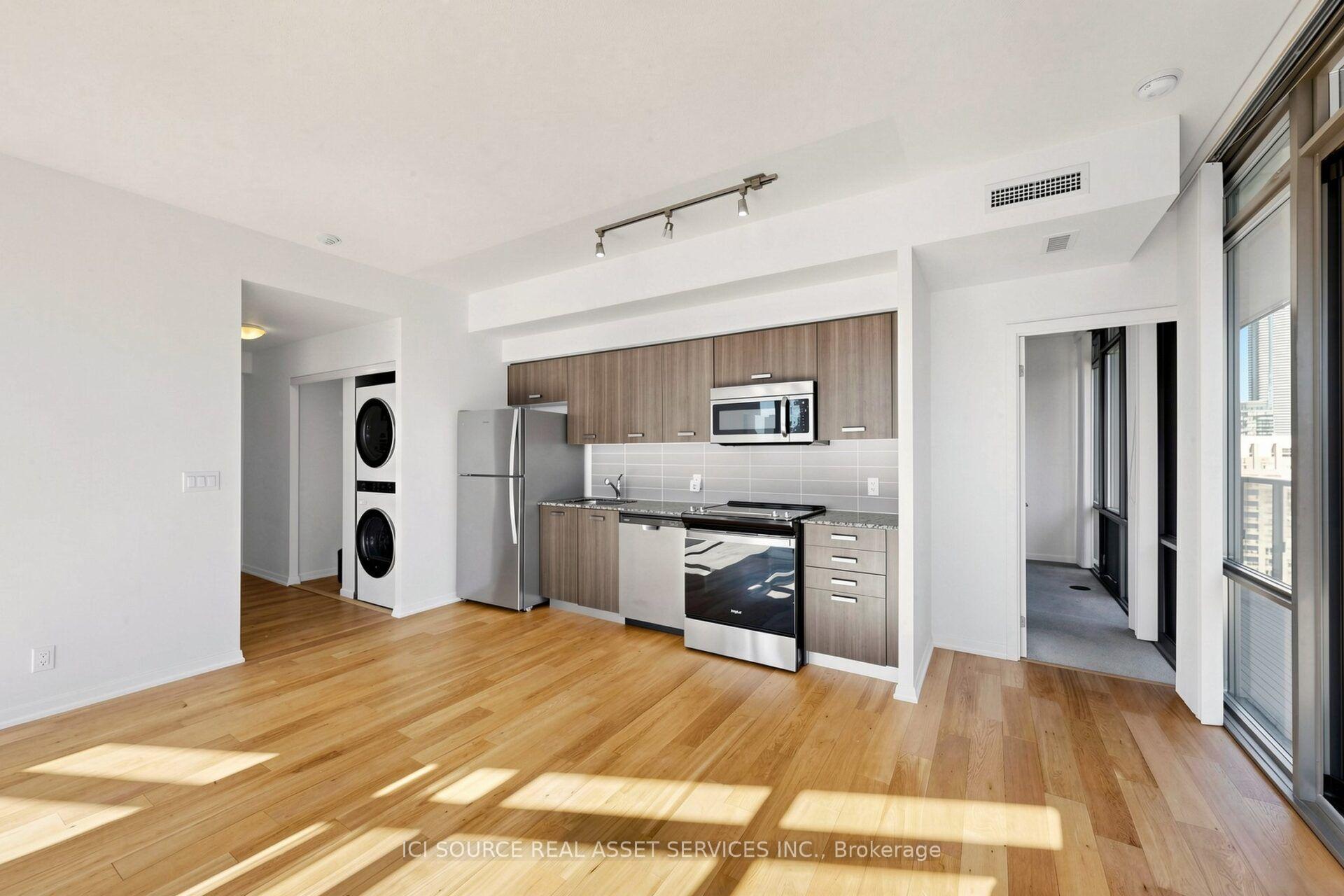 Photo 17 of Unit 2608, 832 Bay Street, Toronto, Bay Street Corridor — HOMEH