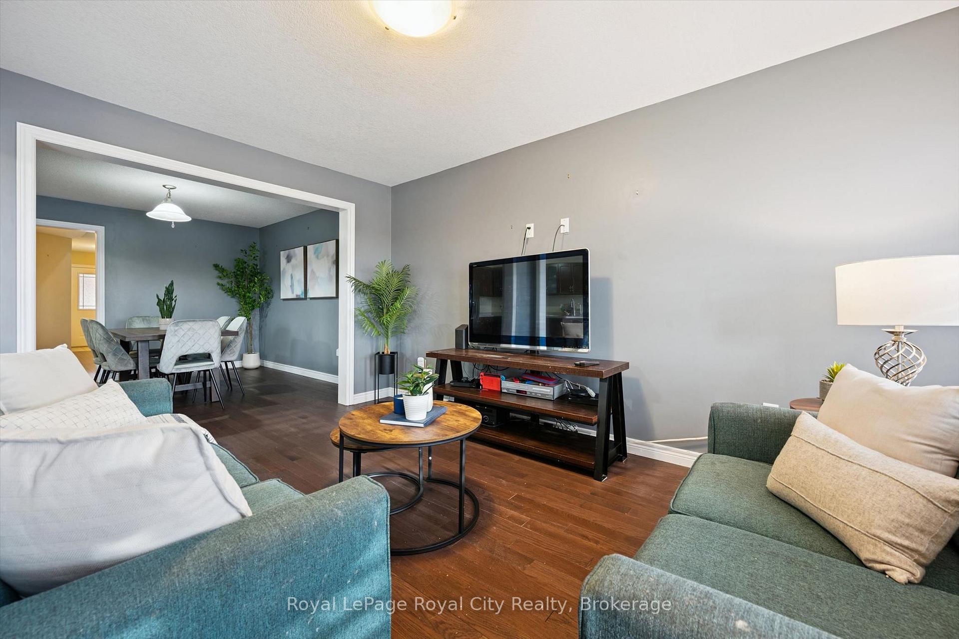 Photo 10 of 36 Oakes Crescent, Guelph, Grange Road — HOMEH