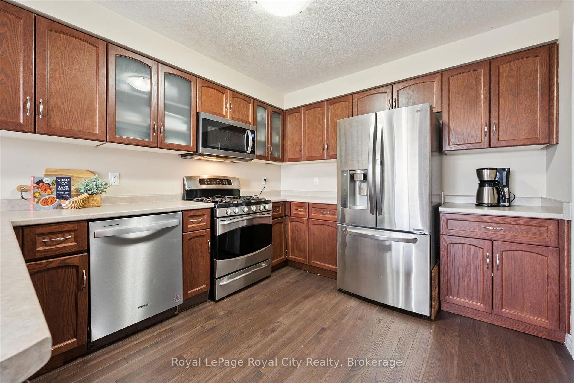 Photo 16 of 36 Oakes Crescent, Guelph, Grange Road — HOMEH