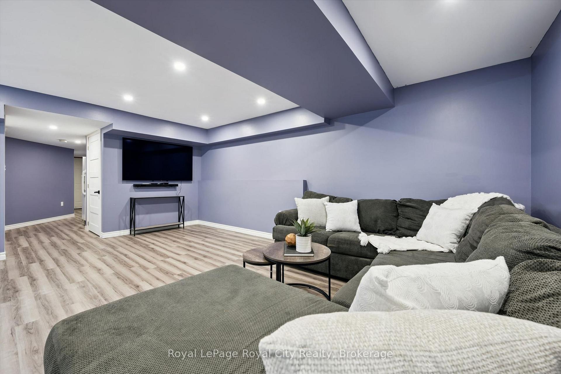 Photo 32 of 36 Oakes Crescent, Guelph, Grange Road — HOMEH