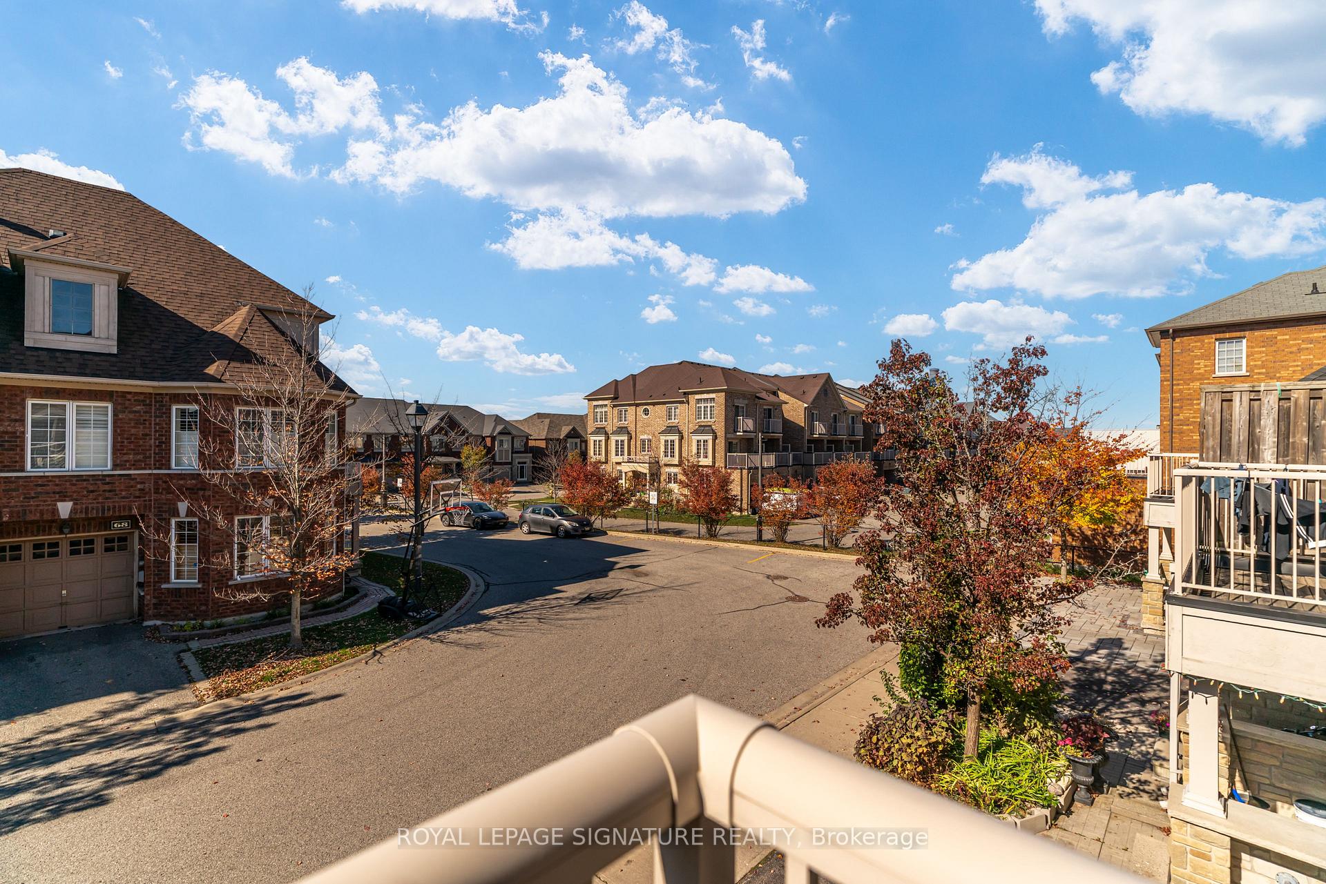 Photo 30 of 67 Prince Charles Way, Markham, Berczy — HOMEH