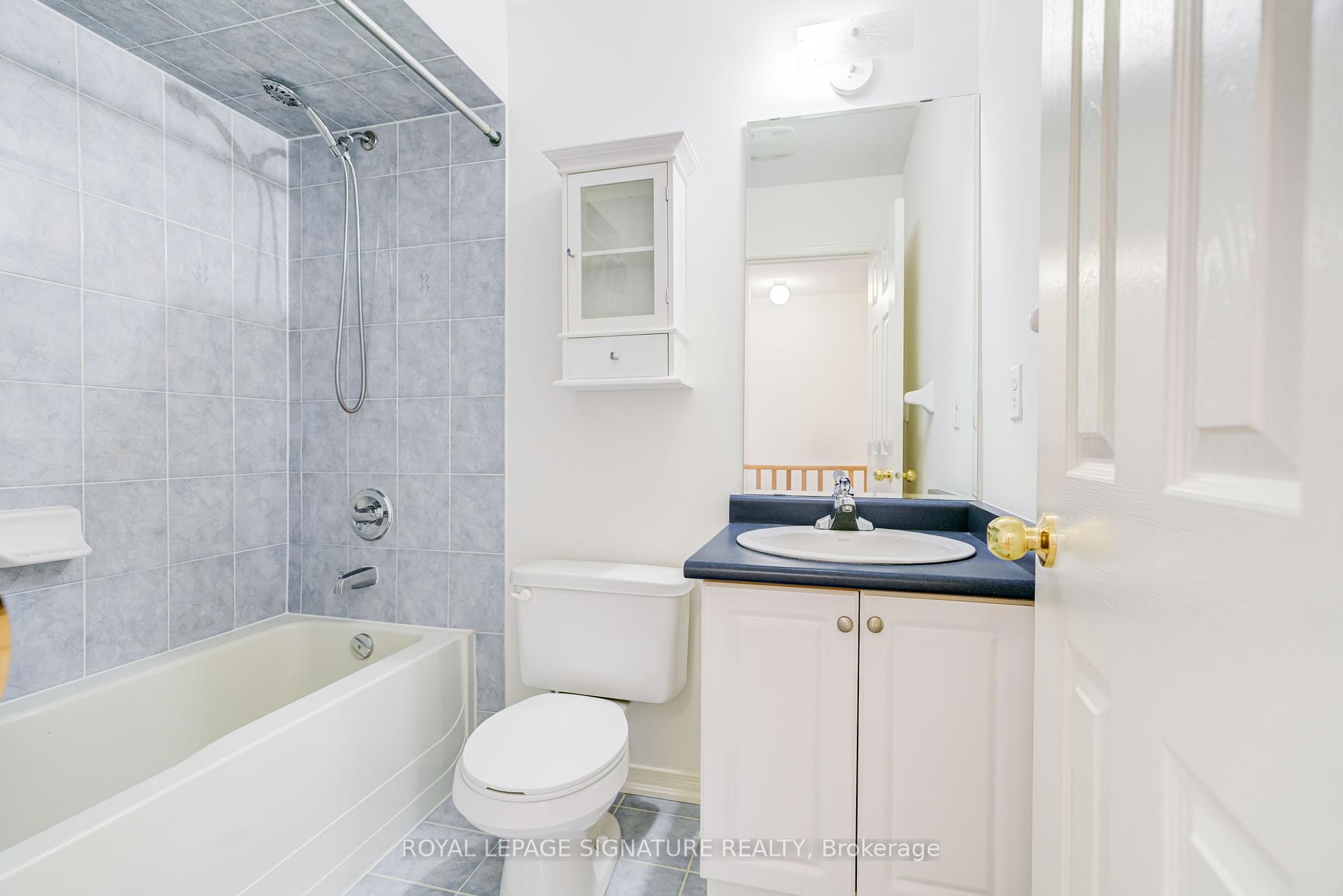Photo 48 of 67 Prince Charles Way, Markham, Berczy — HOMEH