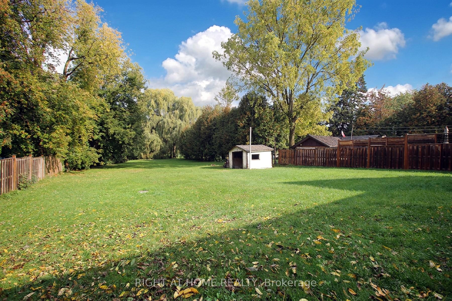 Photo 8 of 1438 Nash Road, Clarington, Courtice — HOMEH