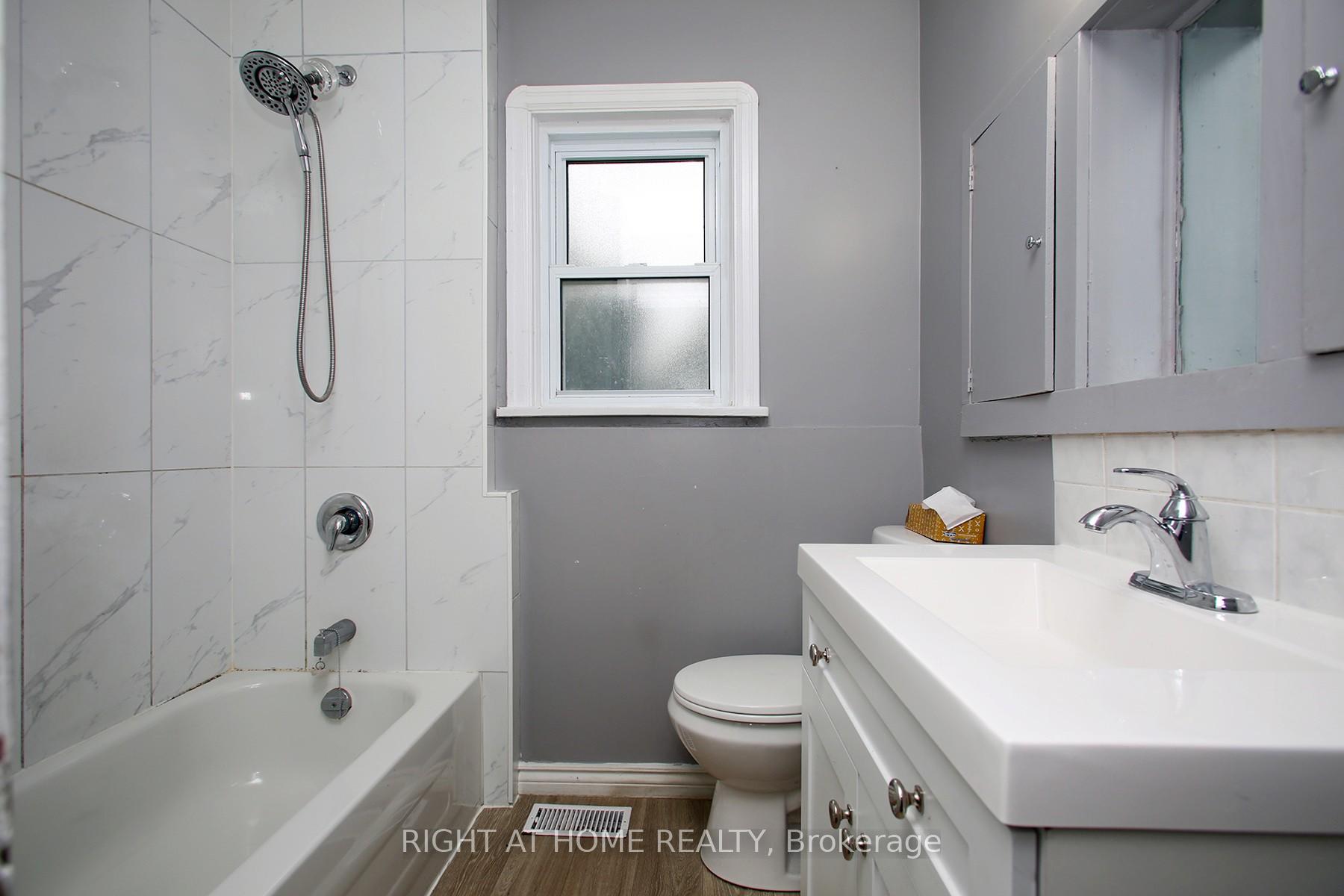 Photo 22 of 1438 Nash Road, Clarington, Courtice — HOMEH