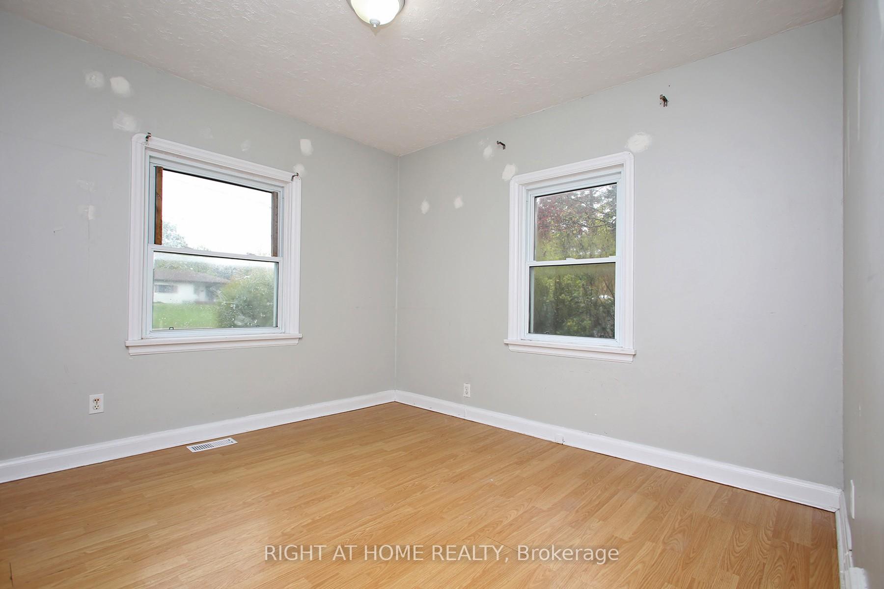 Photo 23 of 1438 Nash Road, Clarington, Courtice — HOMEH