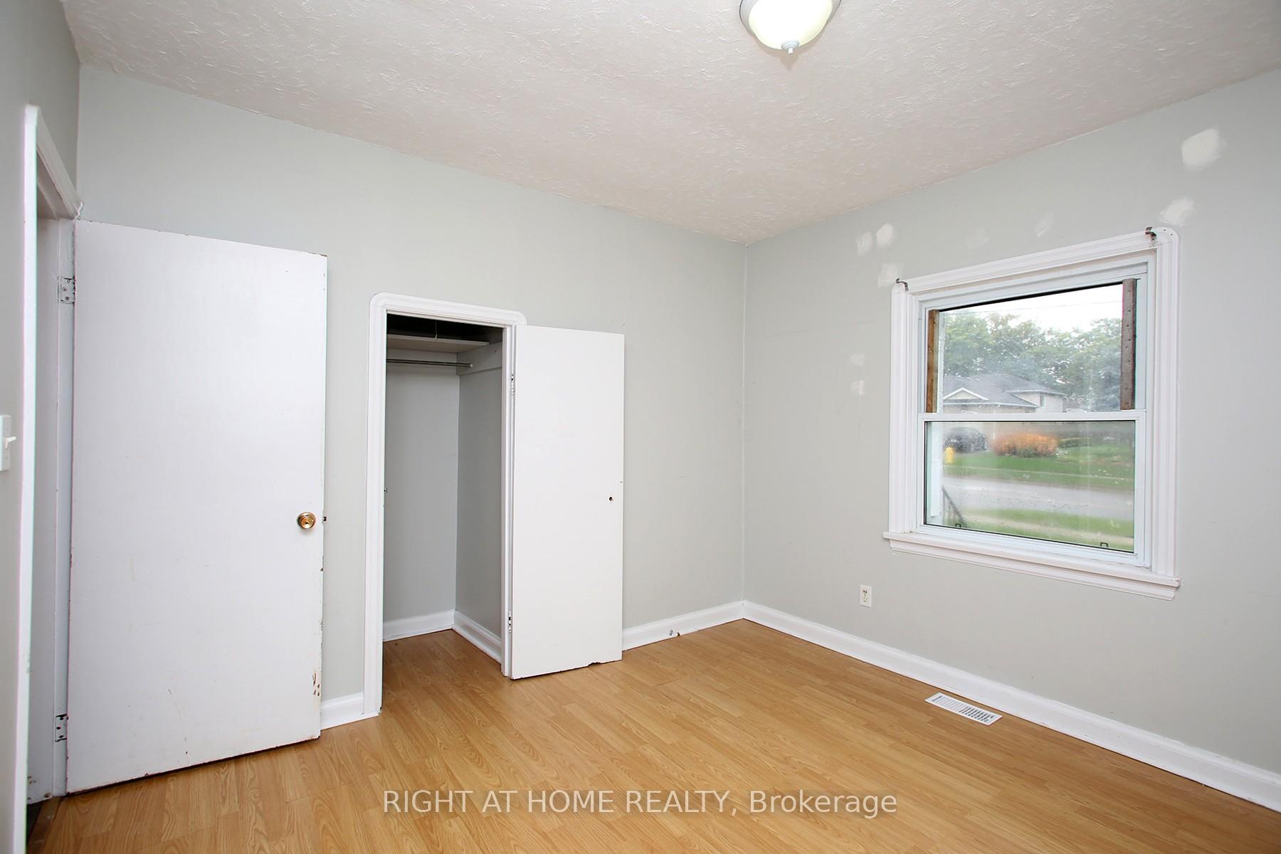Photo 25 of 1438 Nash Road, Clarington, Courtice — HOMEH