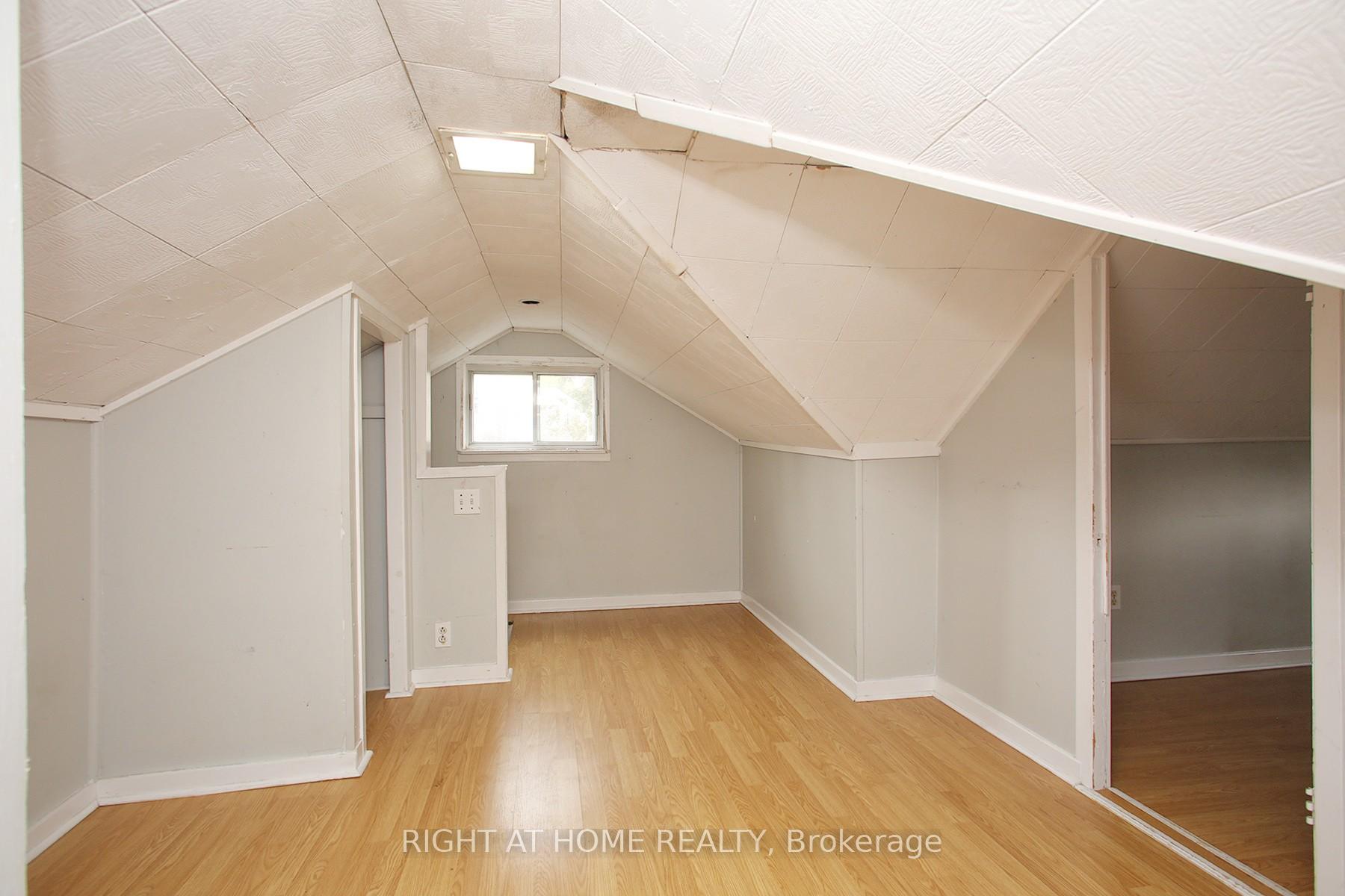 Photo 29 of 1438 Nash Road, Clarington, Courtice — HOMEH