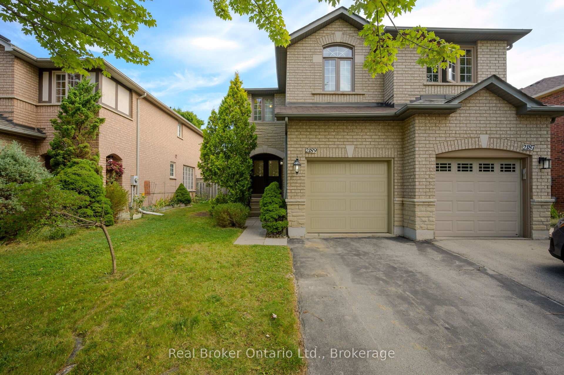 Photo 1 of 2189 Shorncliffe Boulevard, Oakville, Westmount — HOMEH