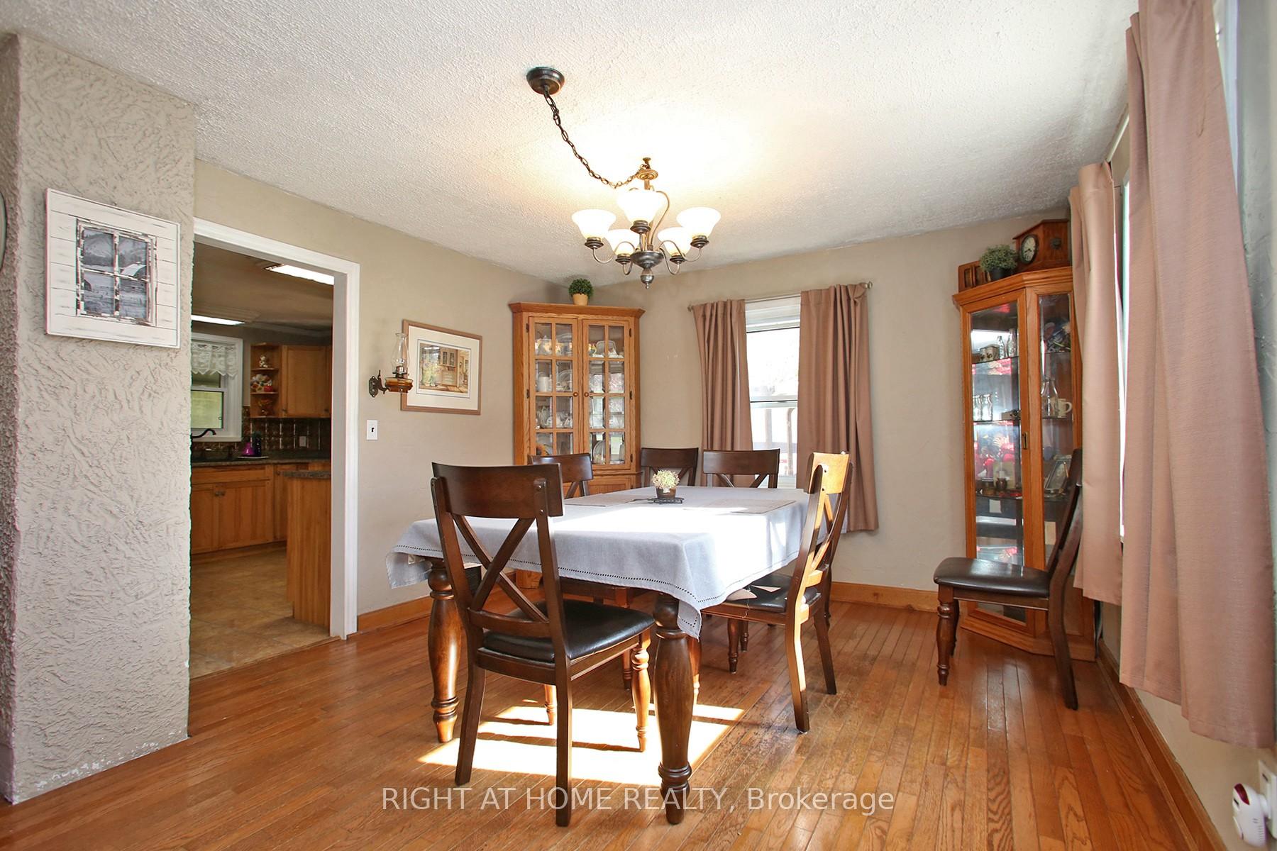 Photo 17 of 1436 Nash Road, Clarington, Courtice — HOMEH