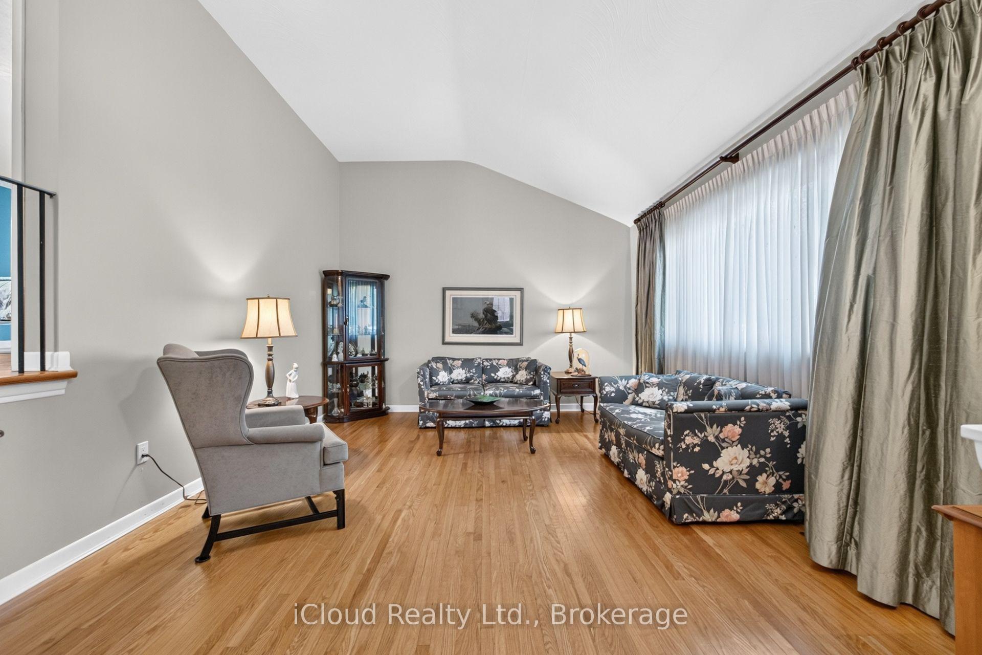 Photo 15 of 282 Kent Crescent, Burlington, Appleby — HOMEH